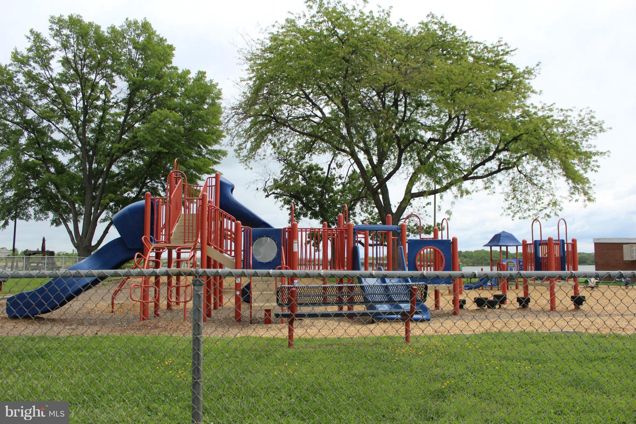 MURRAY POINT - Residential