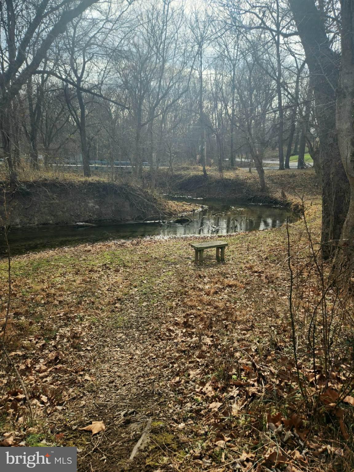 AVON BEND - Residential