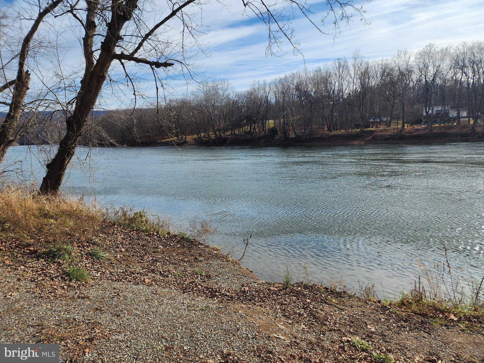 AVON BEND - Residential