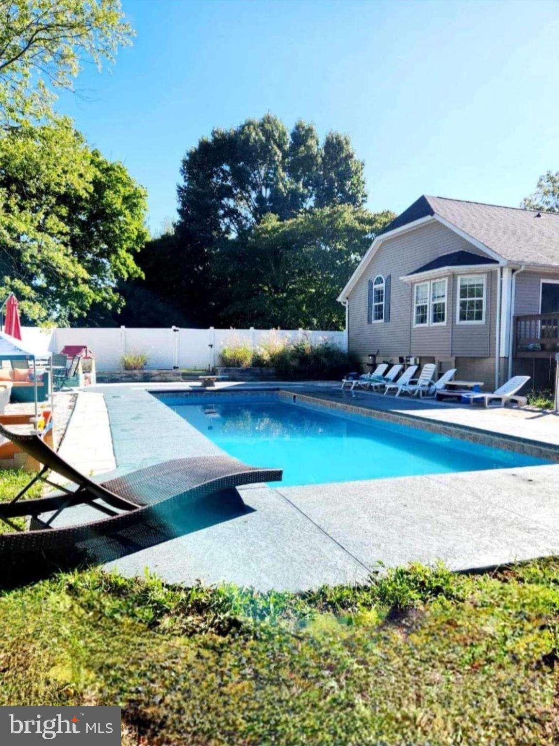 AVON BEND - Residential