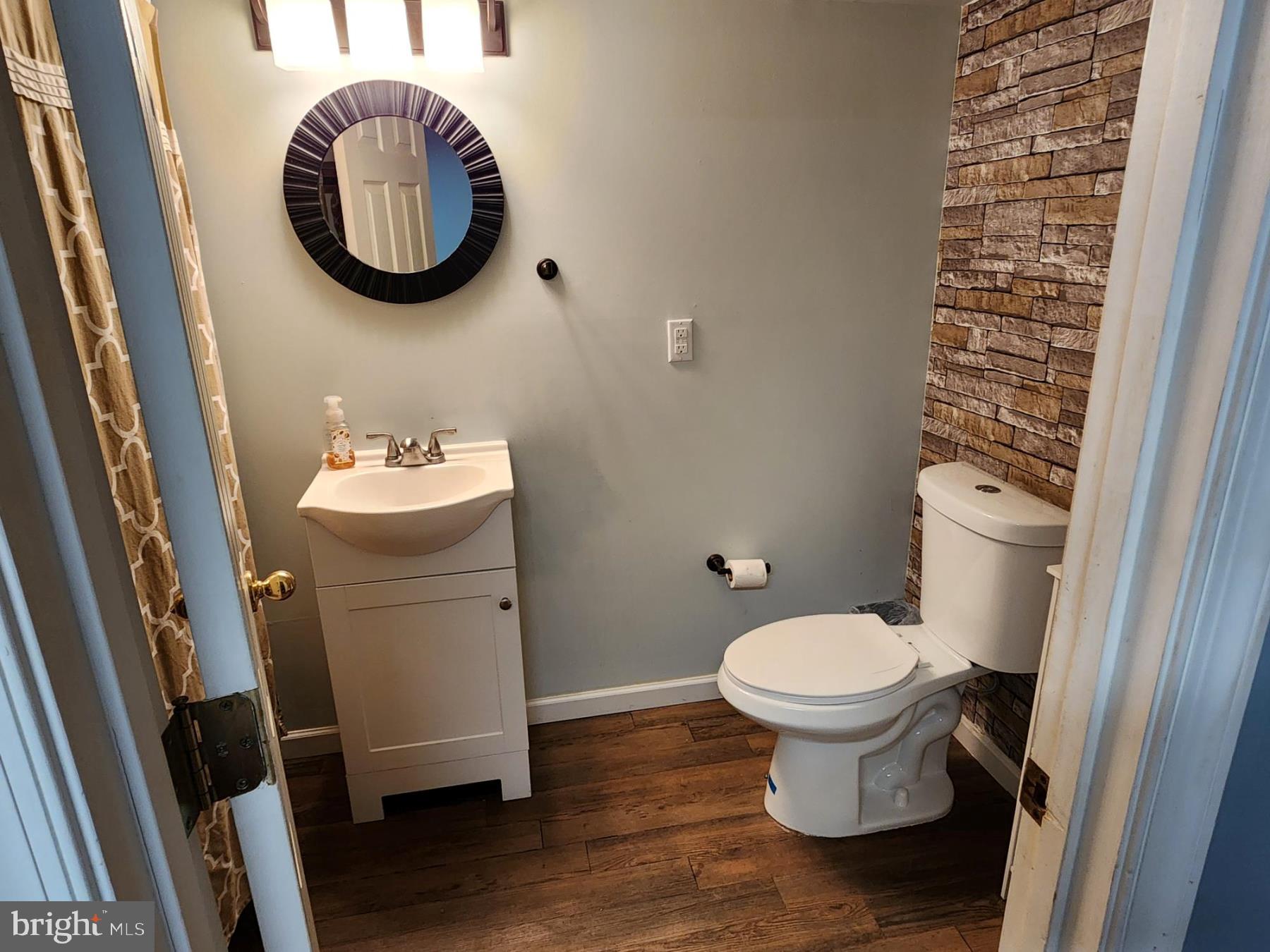 AVON BEND - Residential