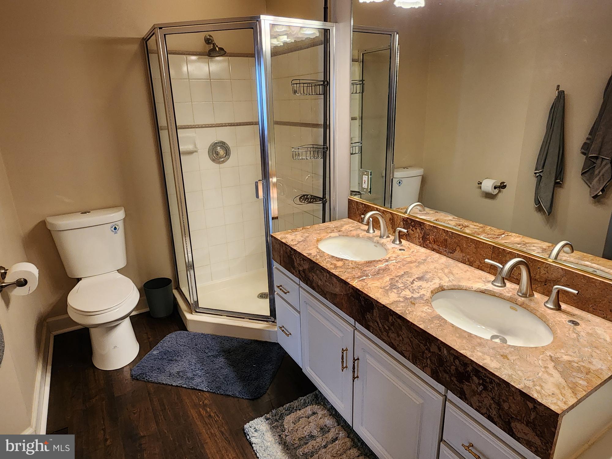 AVON BEND - Residential