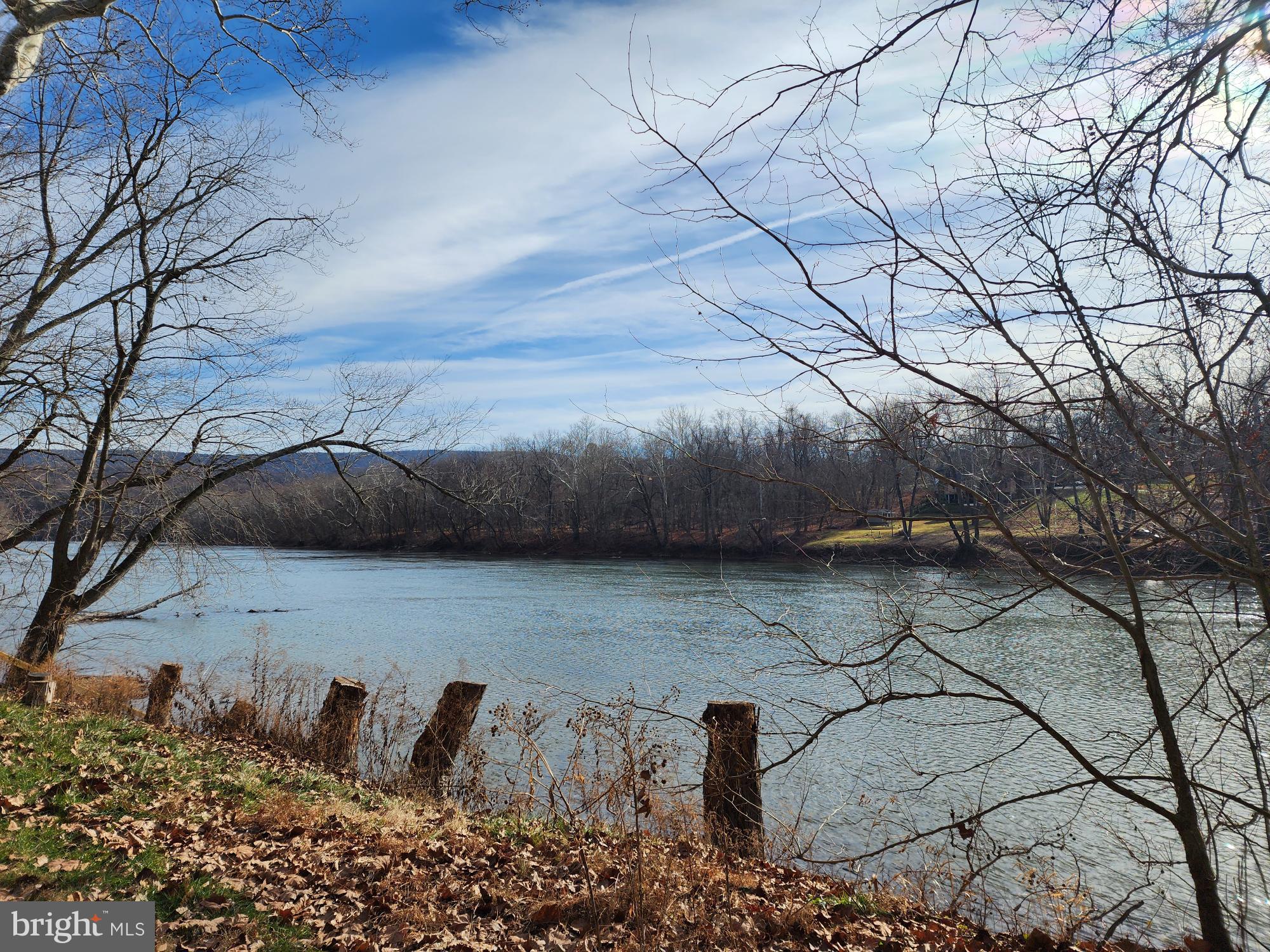 AVON BEND - Residential