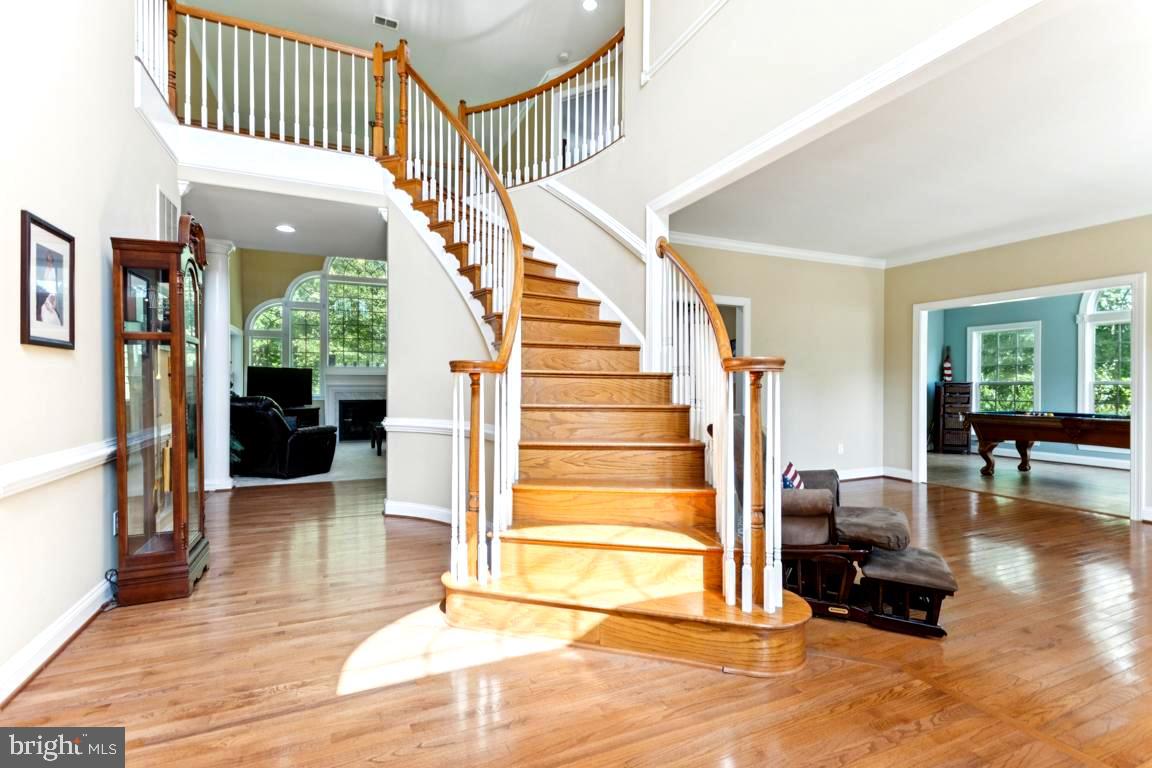37 SERENE DRIVE