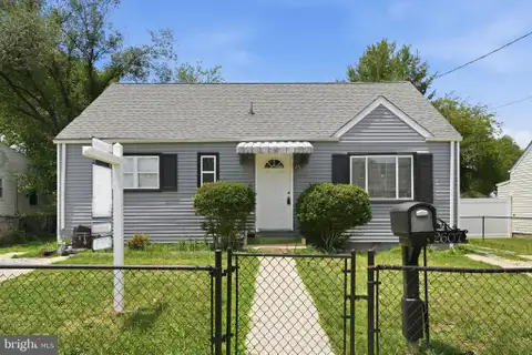 2607 Lakehurst Avenue, District Heights, MD MLS: MDPG2206918