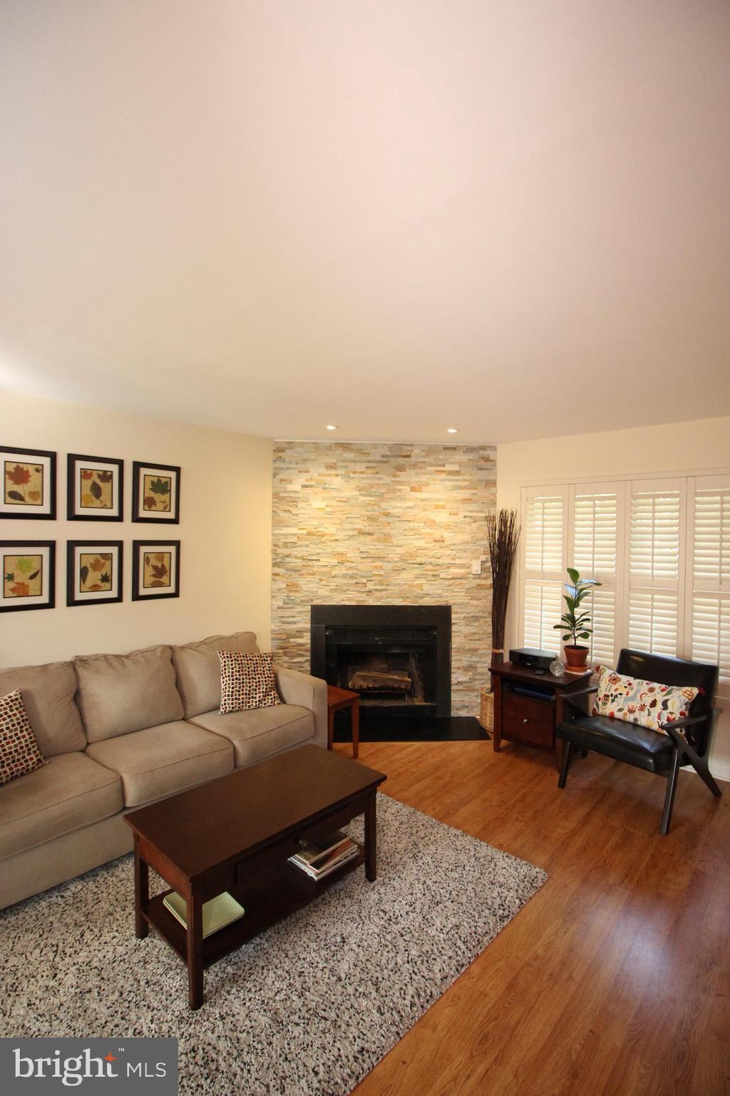 TIMBER RIDGE - Residential