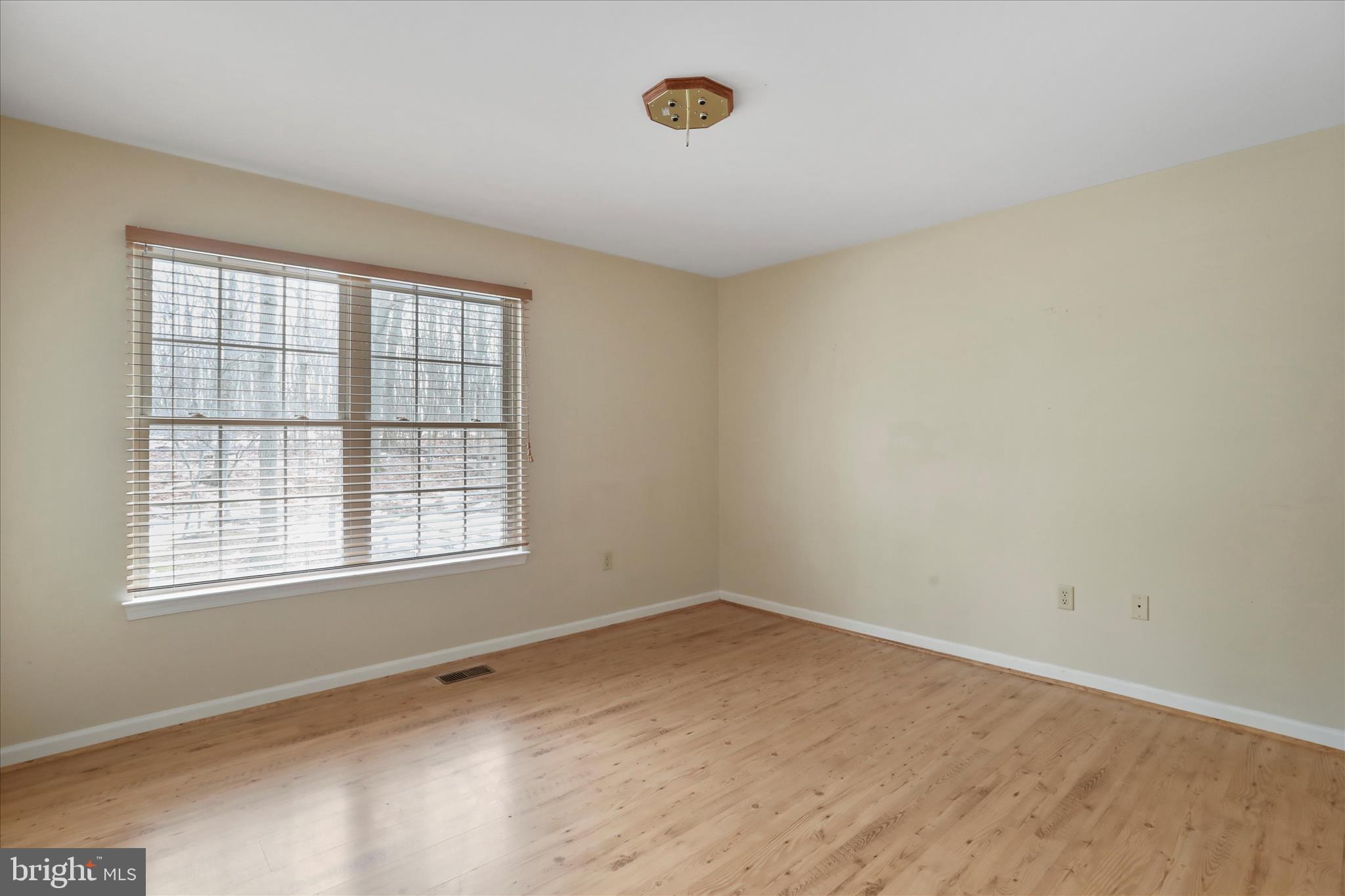 OAKRIDGE - Residential