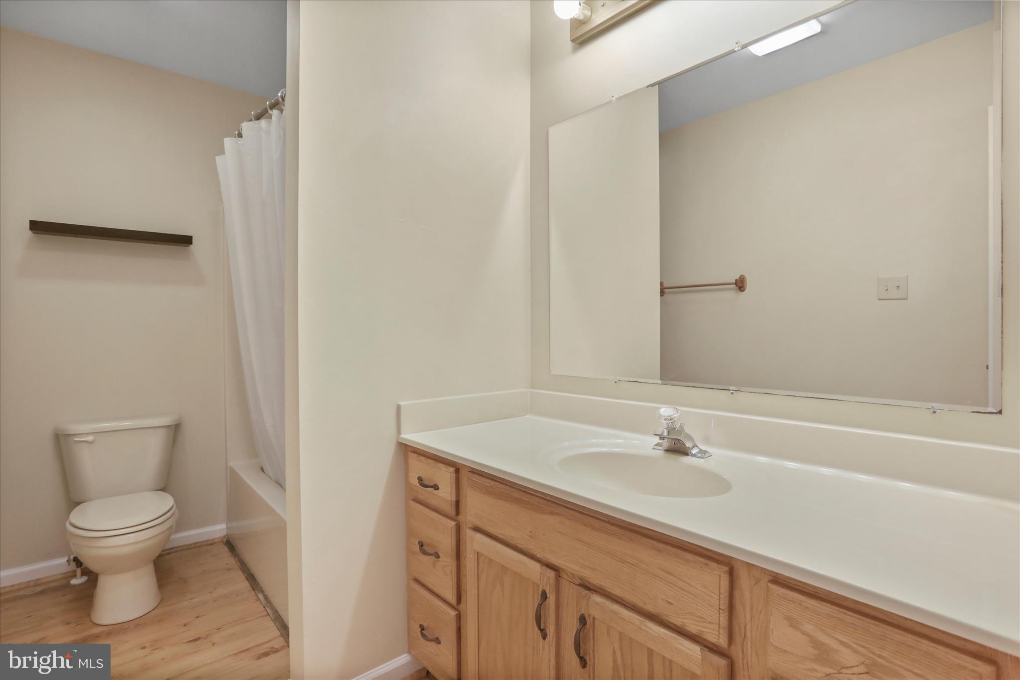 OAKRIDGE - Residential