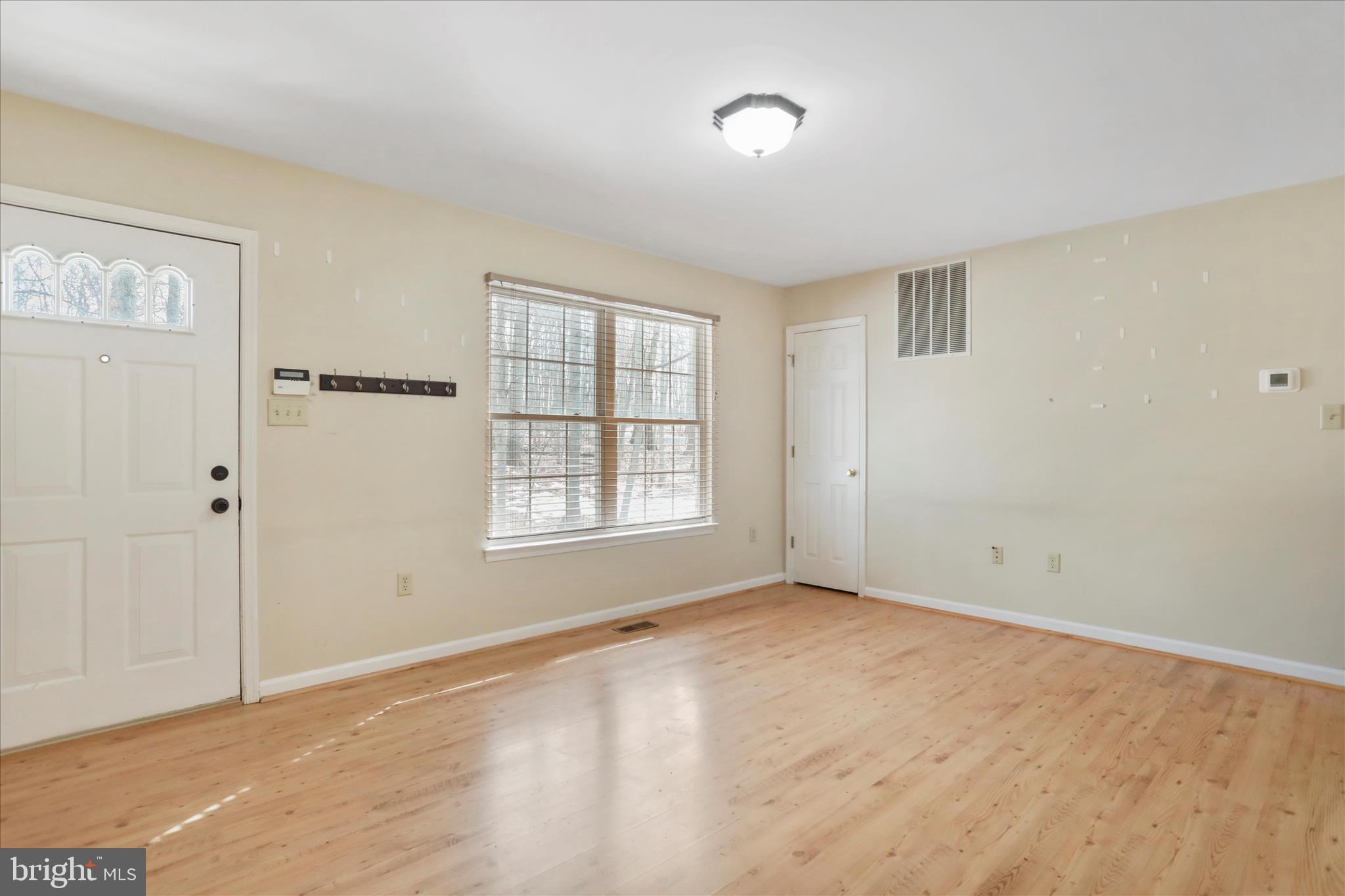 OAKRIDGE - Residential