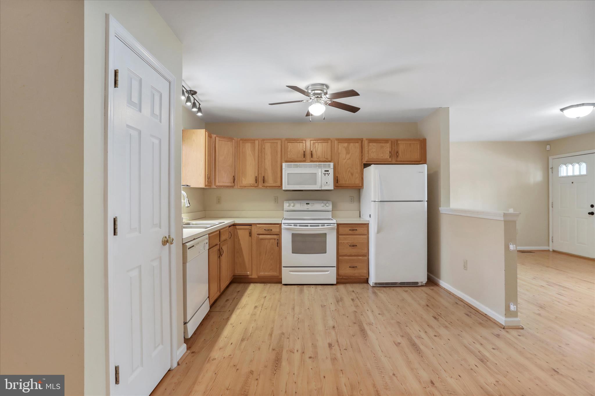 OAKRIDGE - Residential