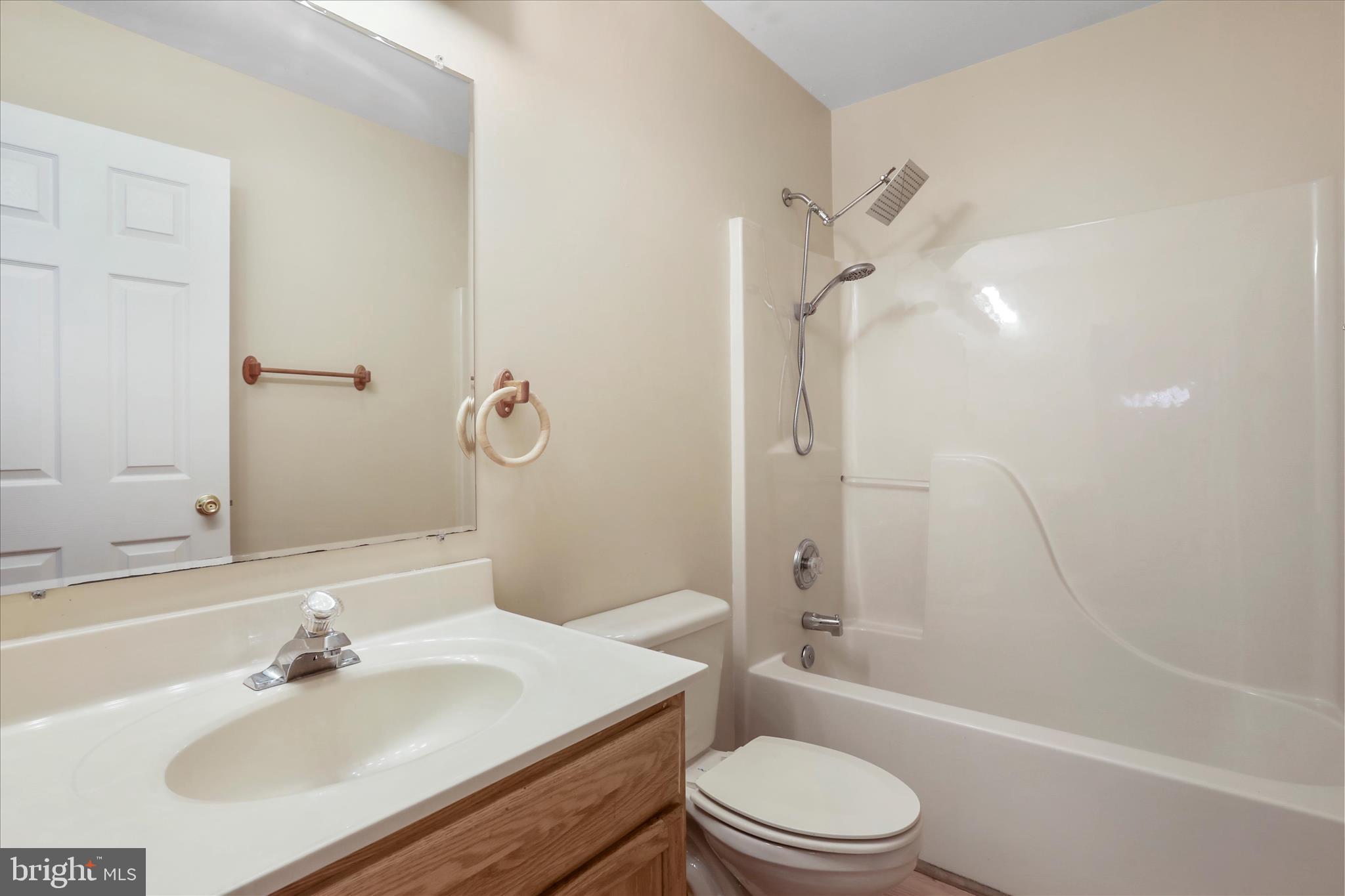 OAKRIDGE - Residential