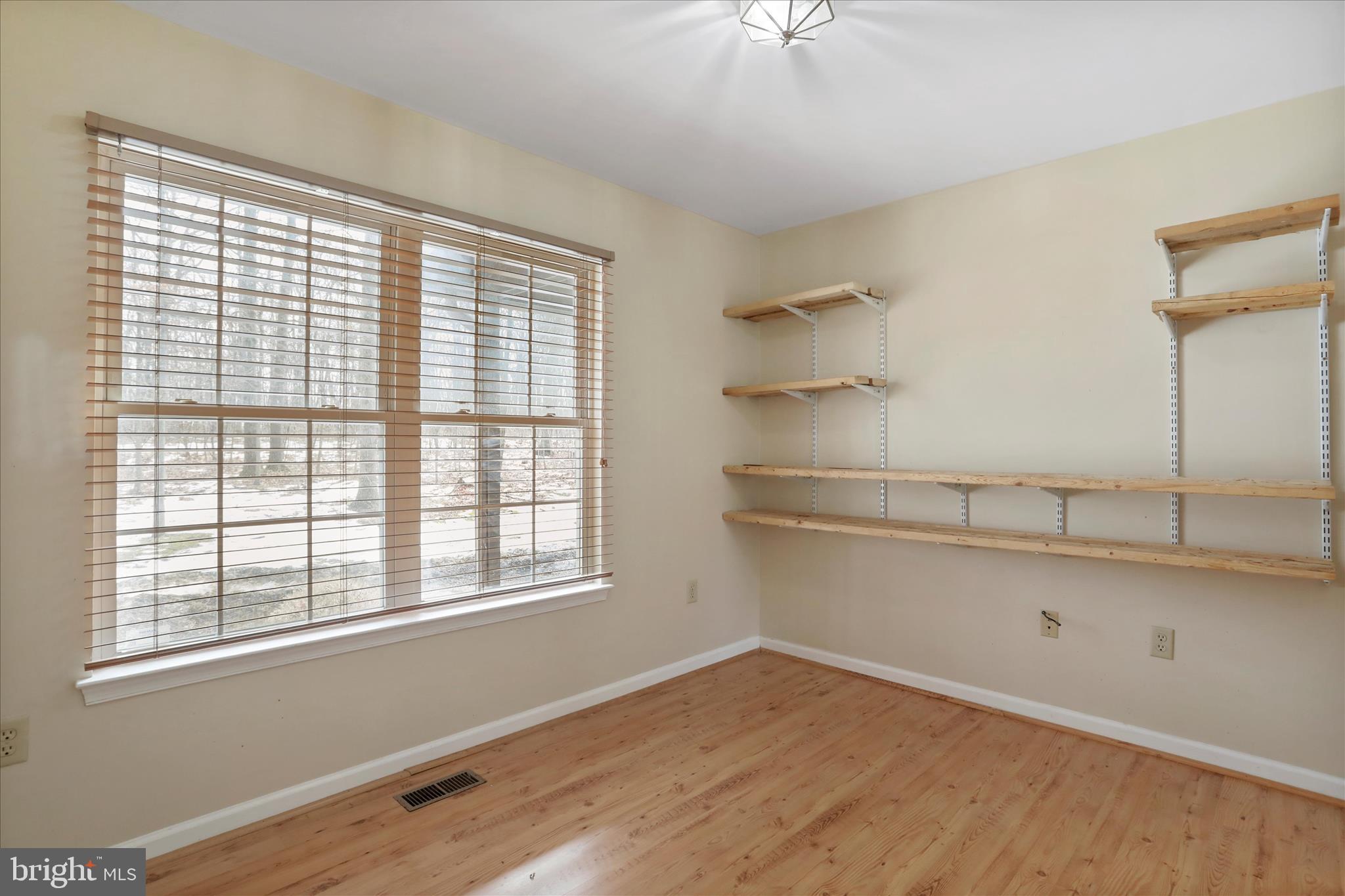 OAKRIDGE - Residential