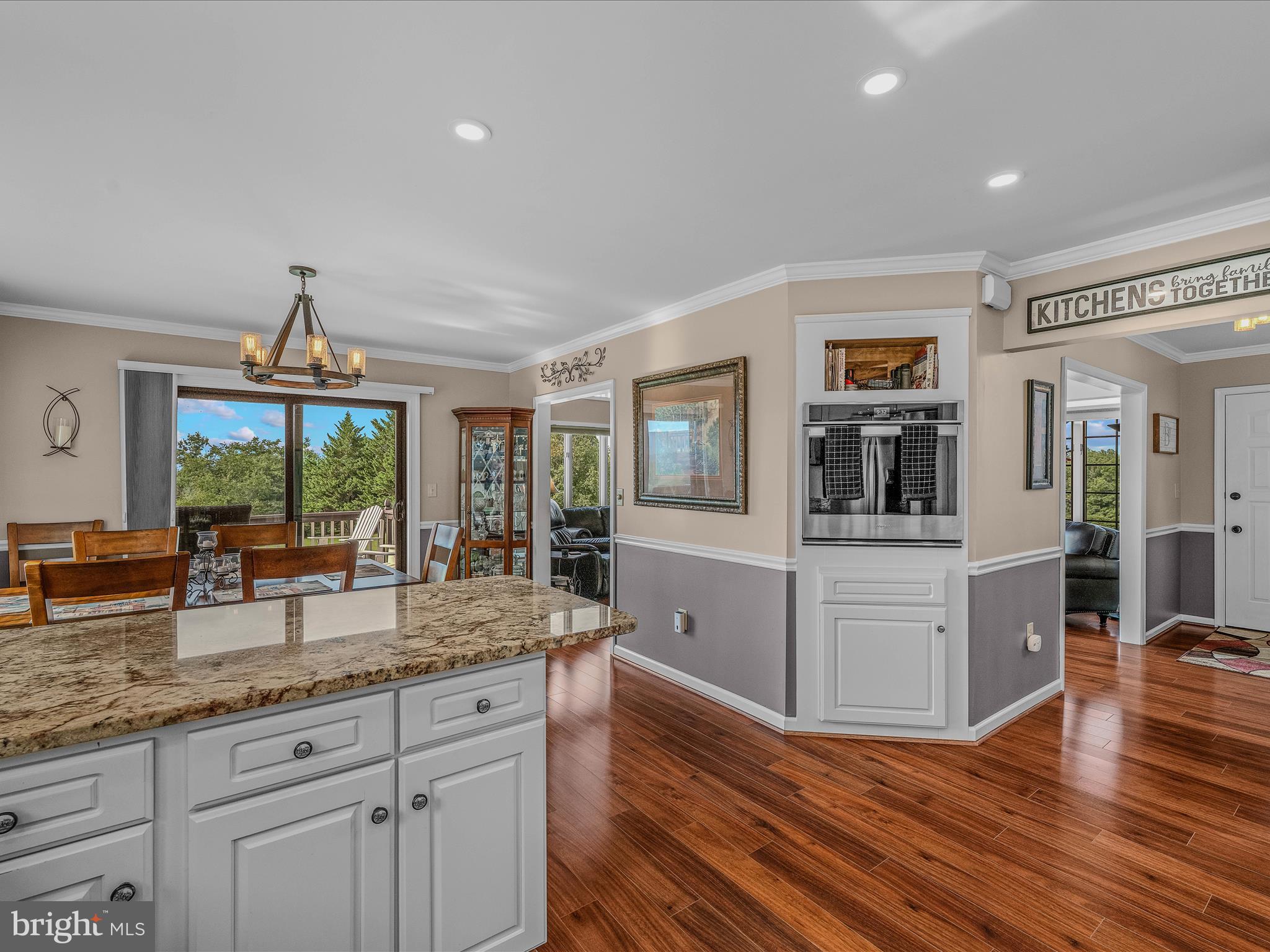 TOP MEADOW - Residential