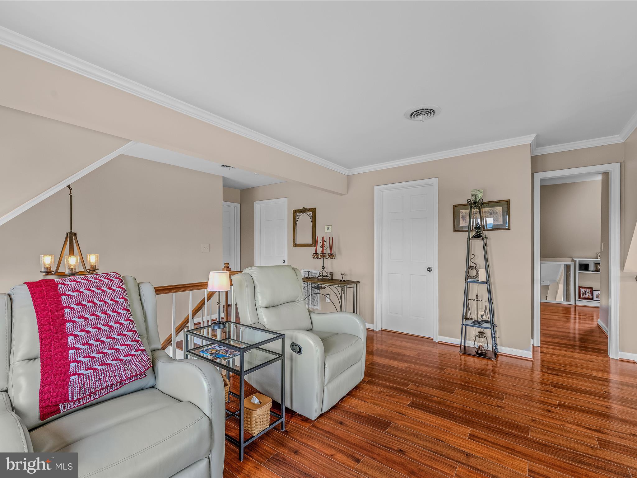 TOP MEADOW - Residential