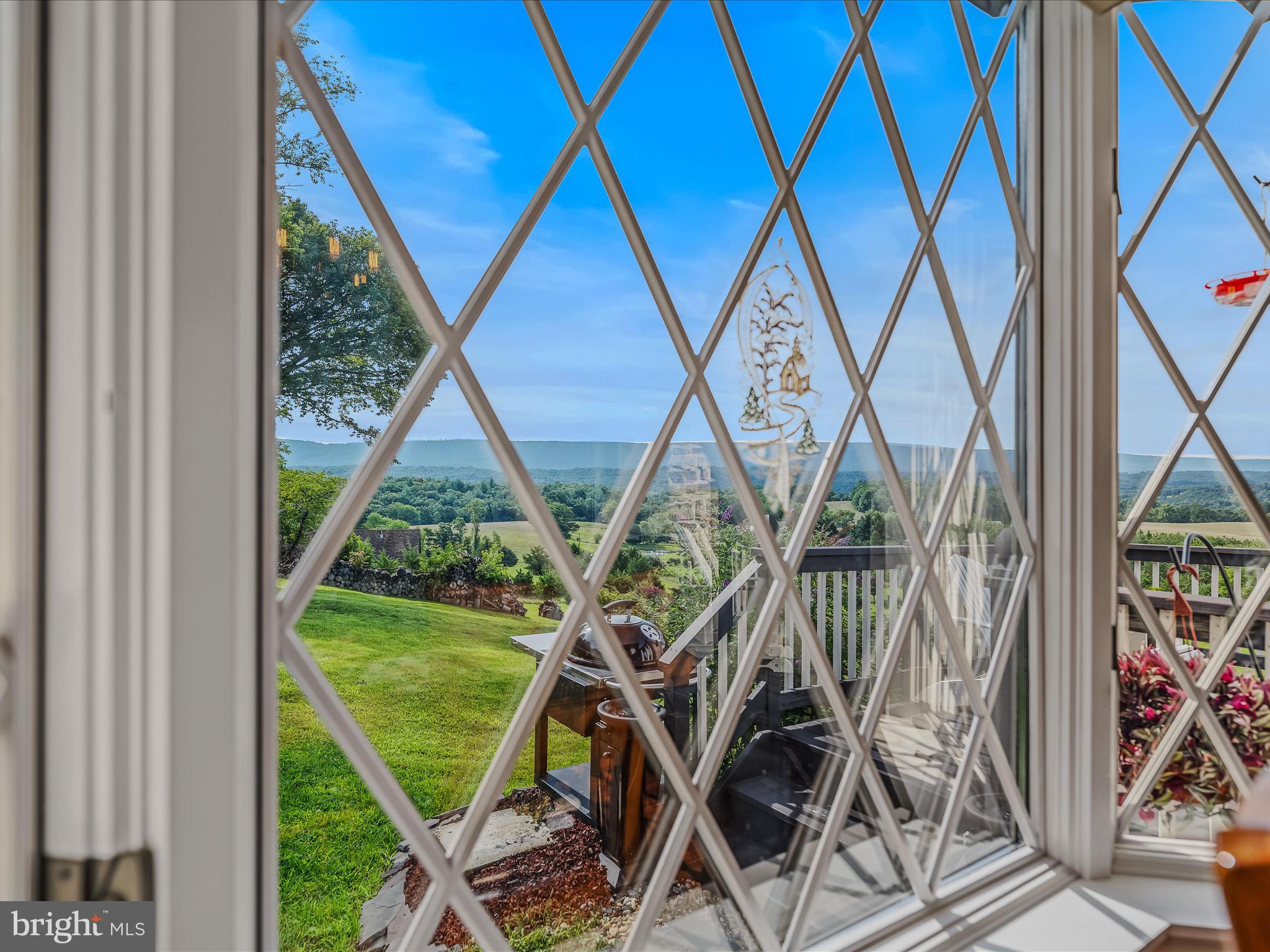 TOP MEADOW - Residential