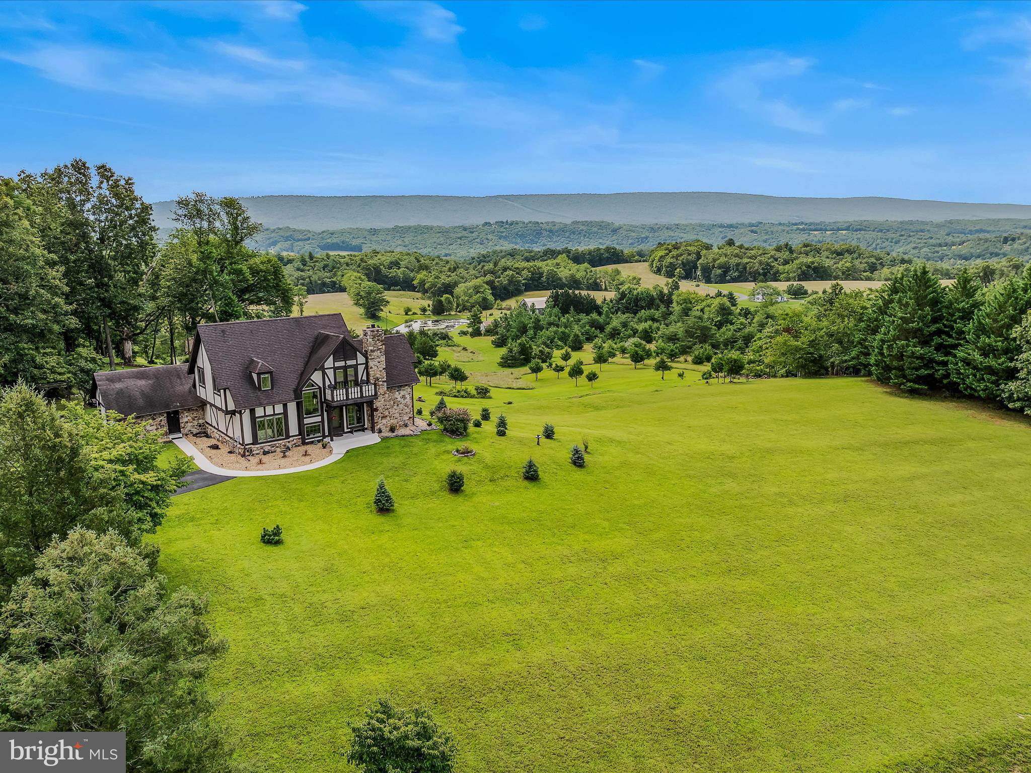 TOP MEADOW - Residential