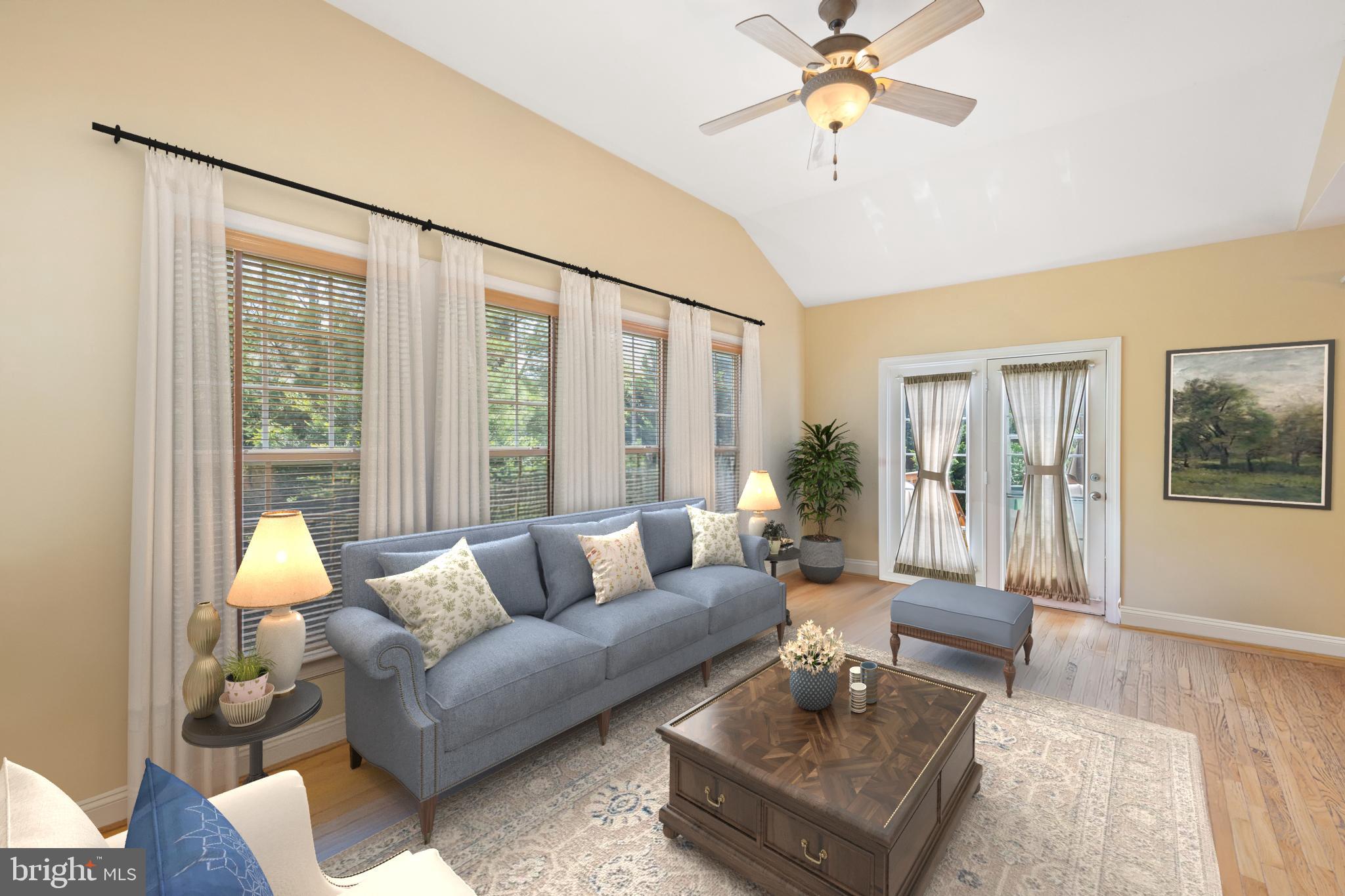 HAILEES GROVE - Residential