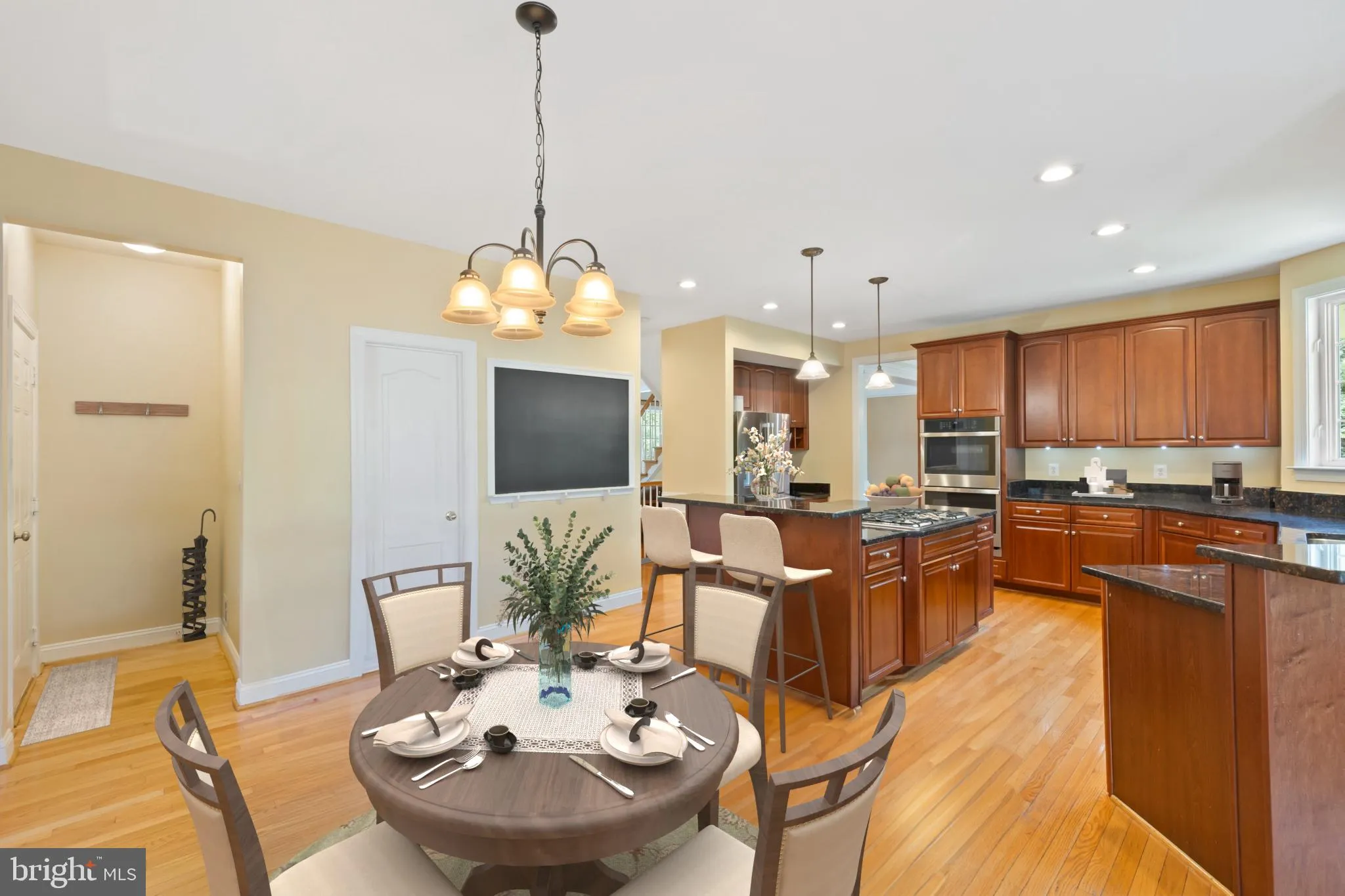 Manassas, Virginia 20112, United States, 5 Bedrooms Bedrooms, ,5 BathroomsBathrooms,Residential,Coming Soon,162132