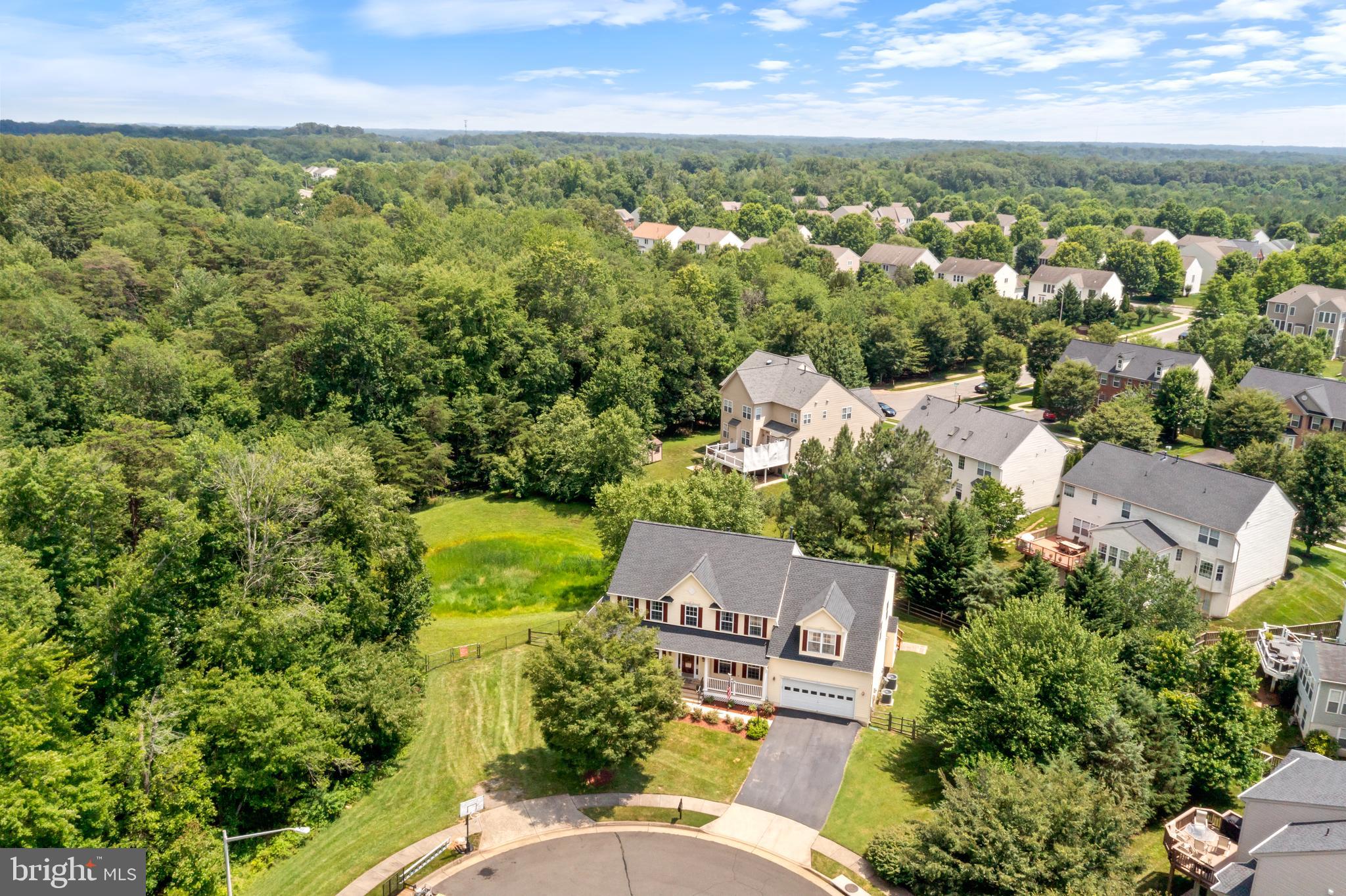 HAILEES GROVE - Residential