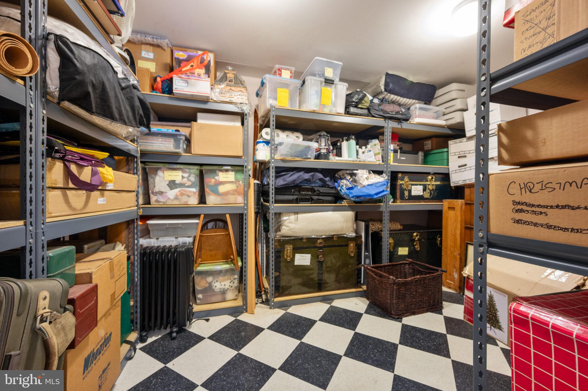 GATE POST ESTATES - Residential