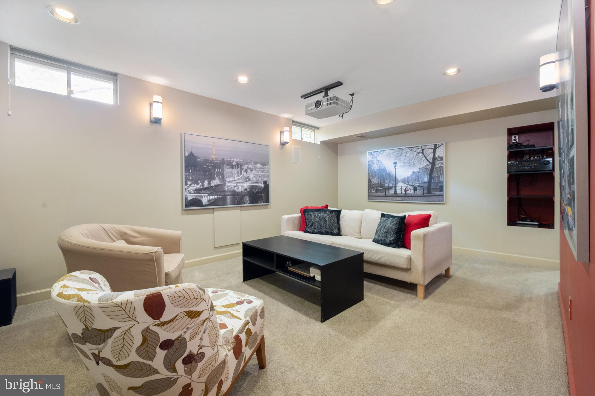 GATE POST ESTATES - Residential