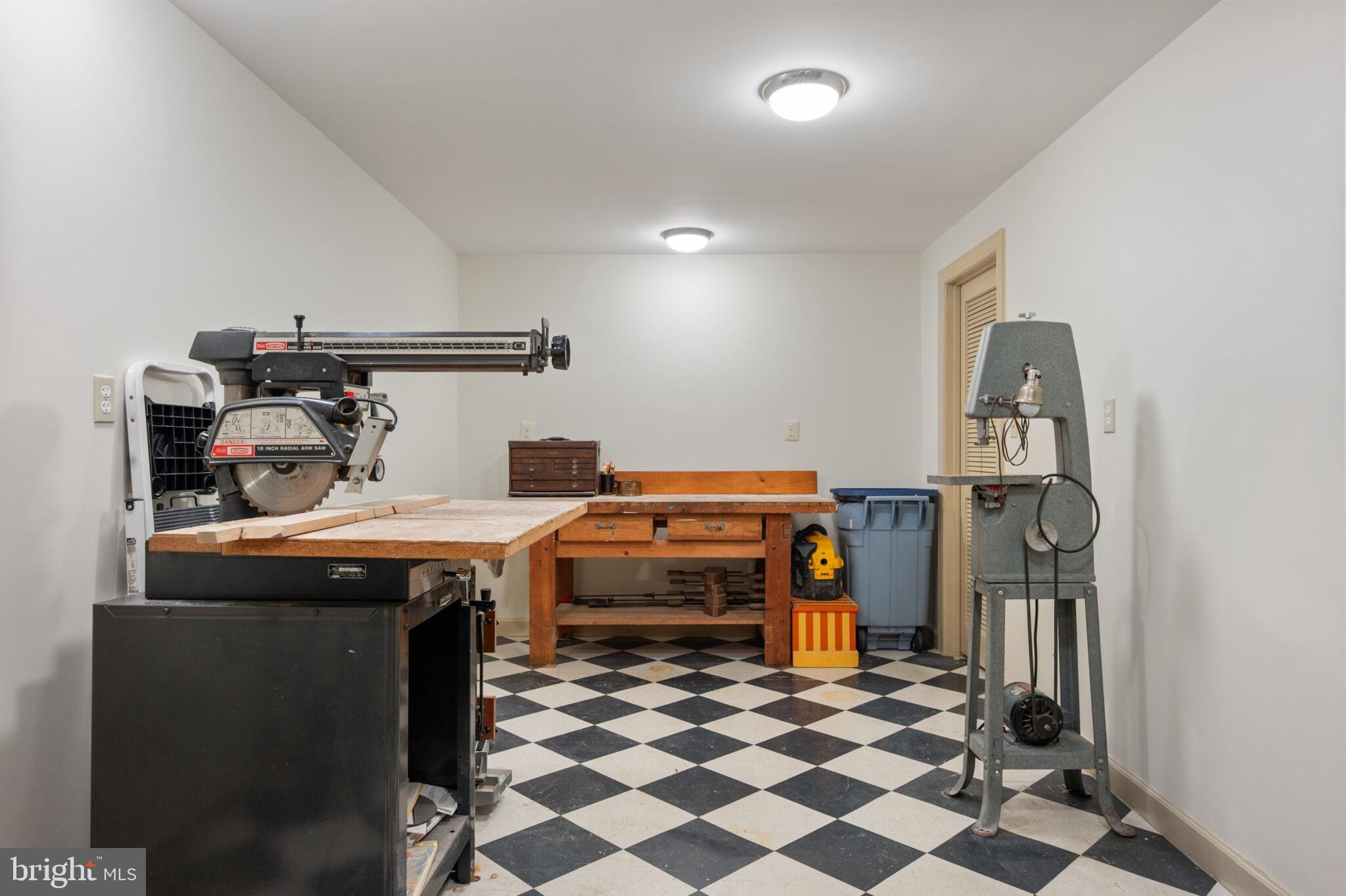 GATE POST ESTATES - Residential