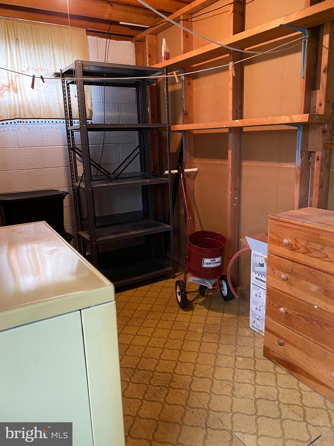 DALE CITY - Residential