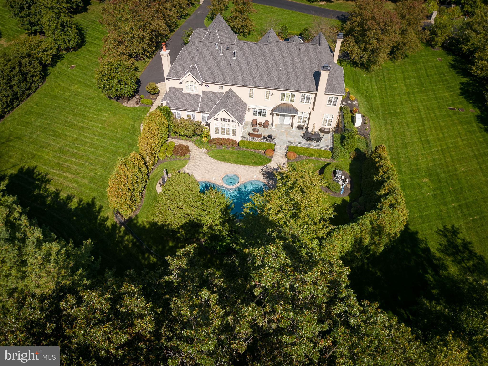 WOODFIELD AT B B - Residential