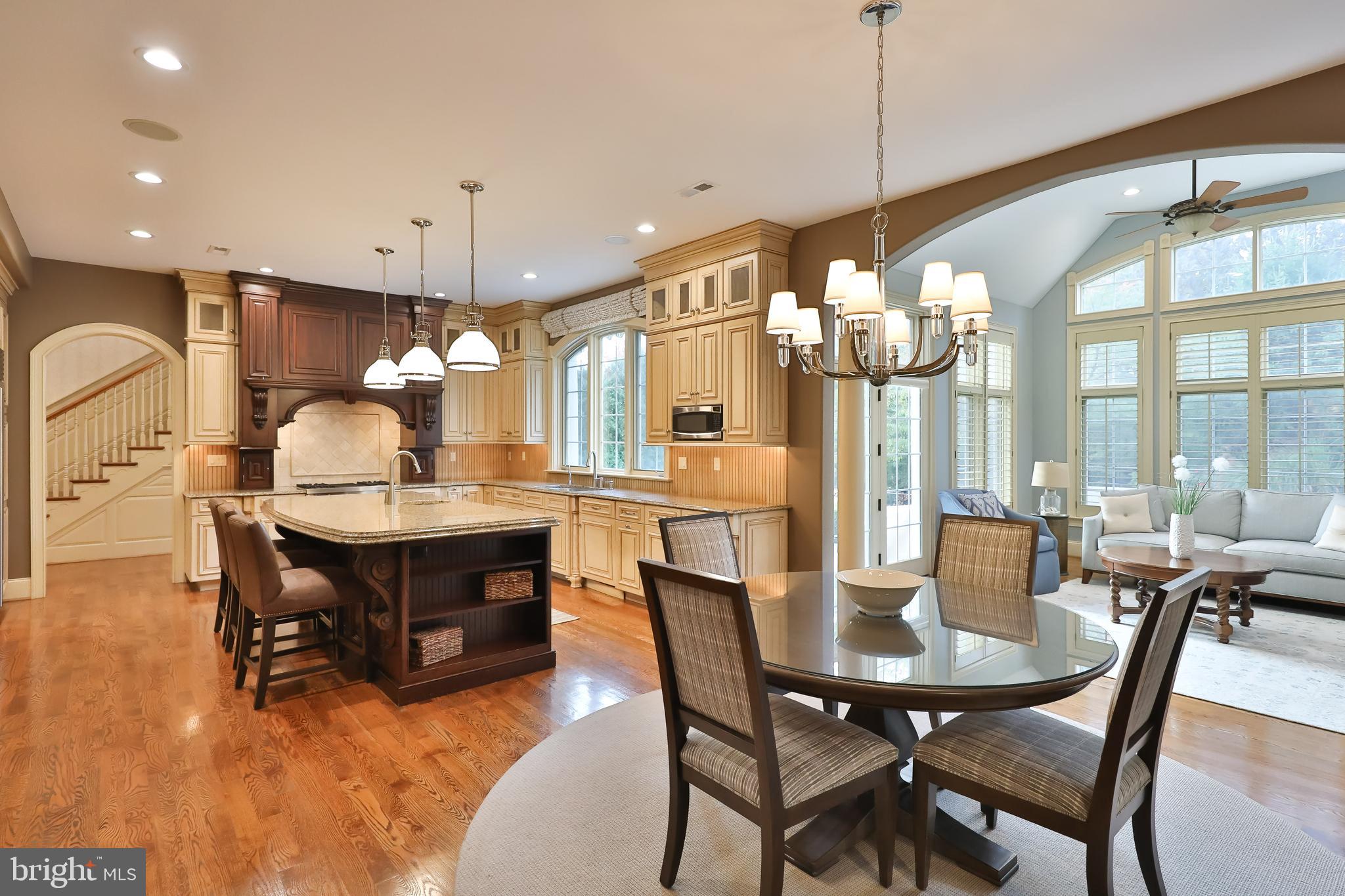 WOODFIELD AT B B - Residential