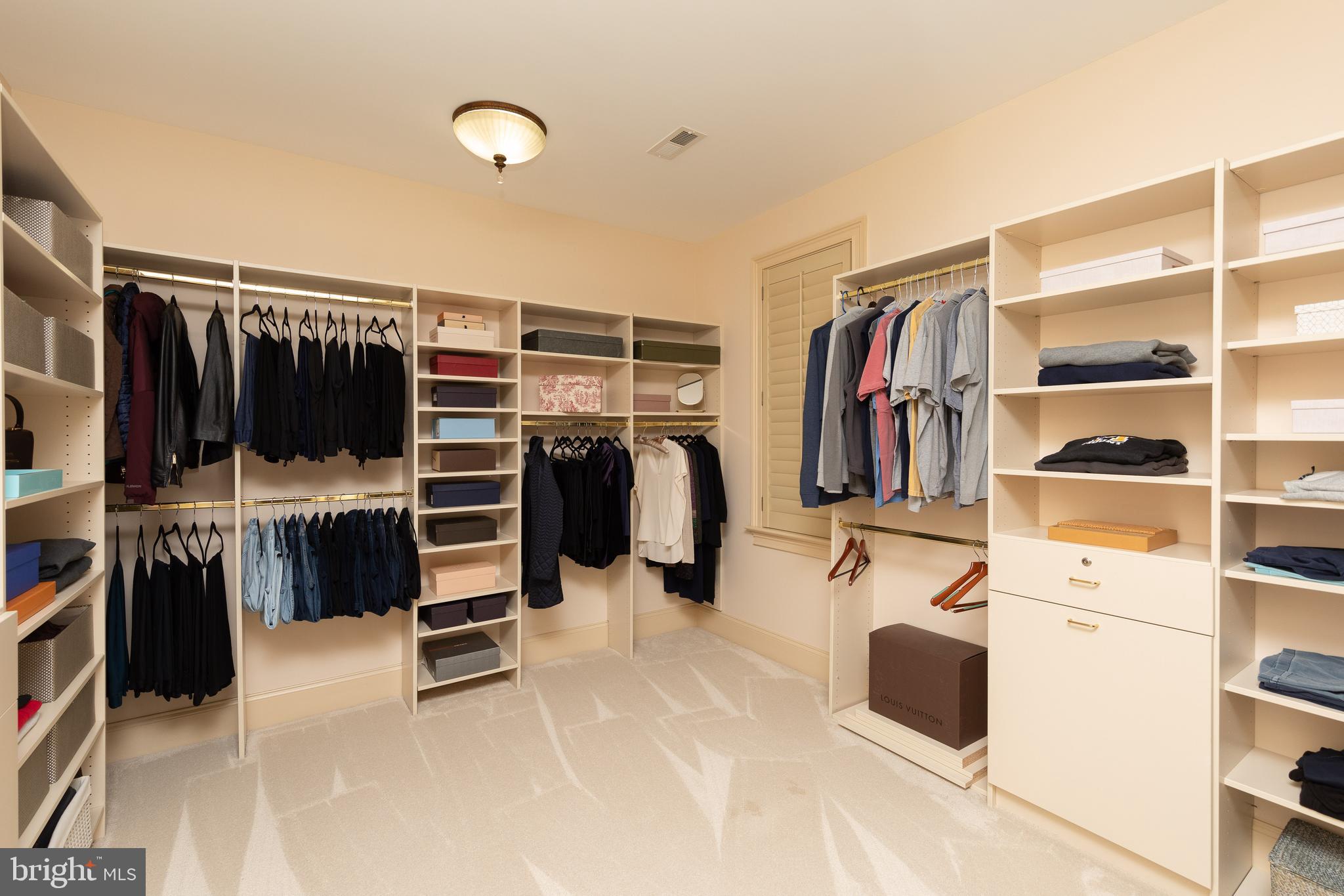 WOODFIELD AT B B - Residential