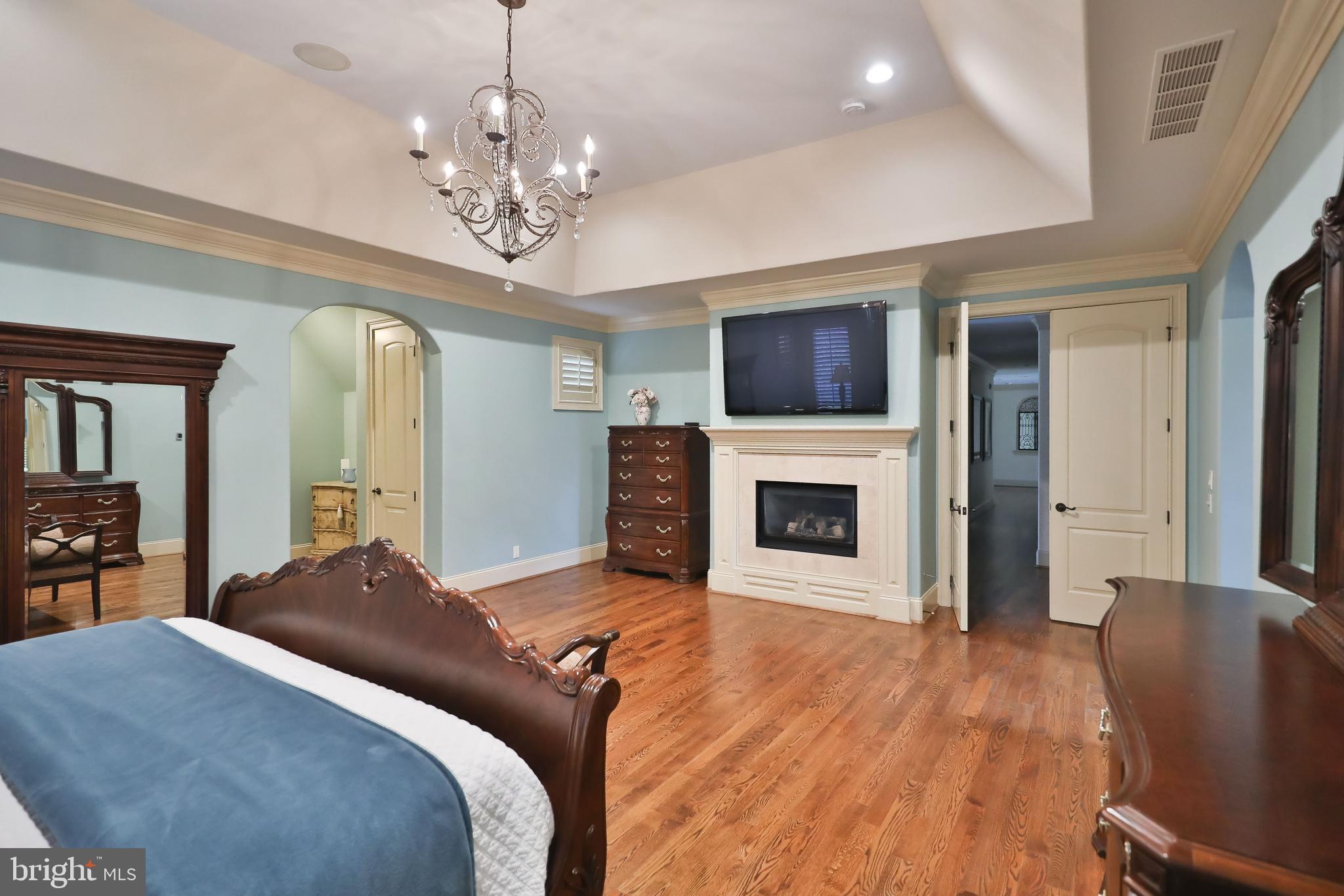 WOODFIELD AT B B - Residential