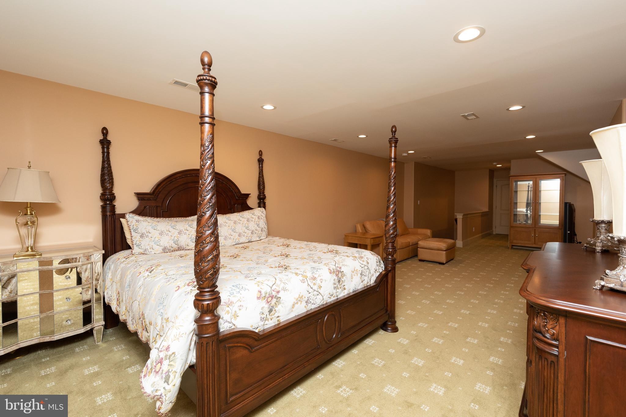 WOODFIELD AT B B - Residential