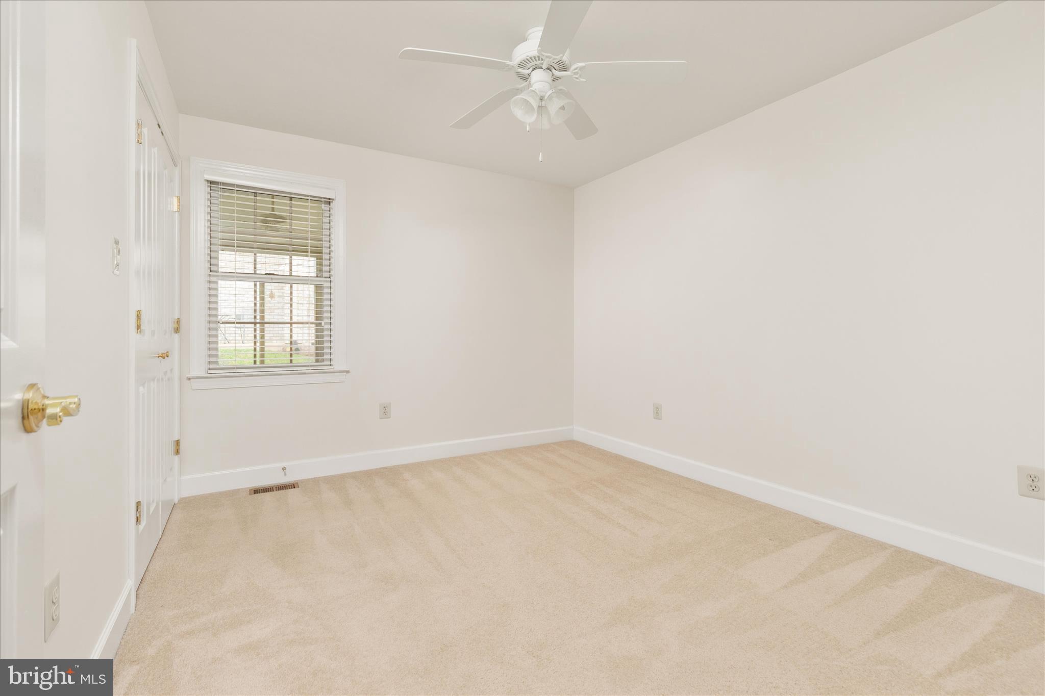 STONY POINTE - Residential