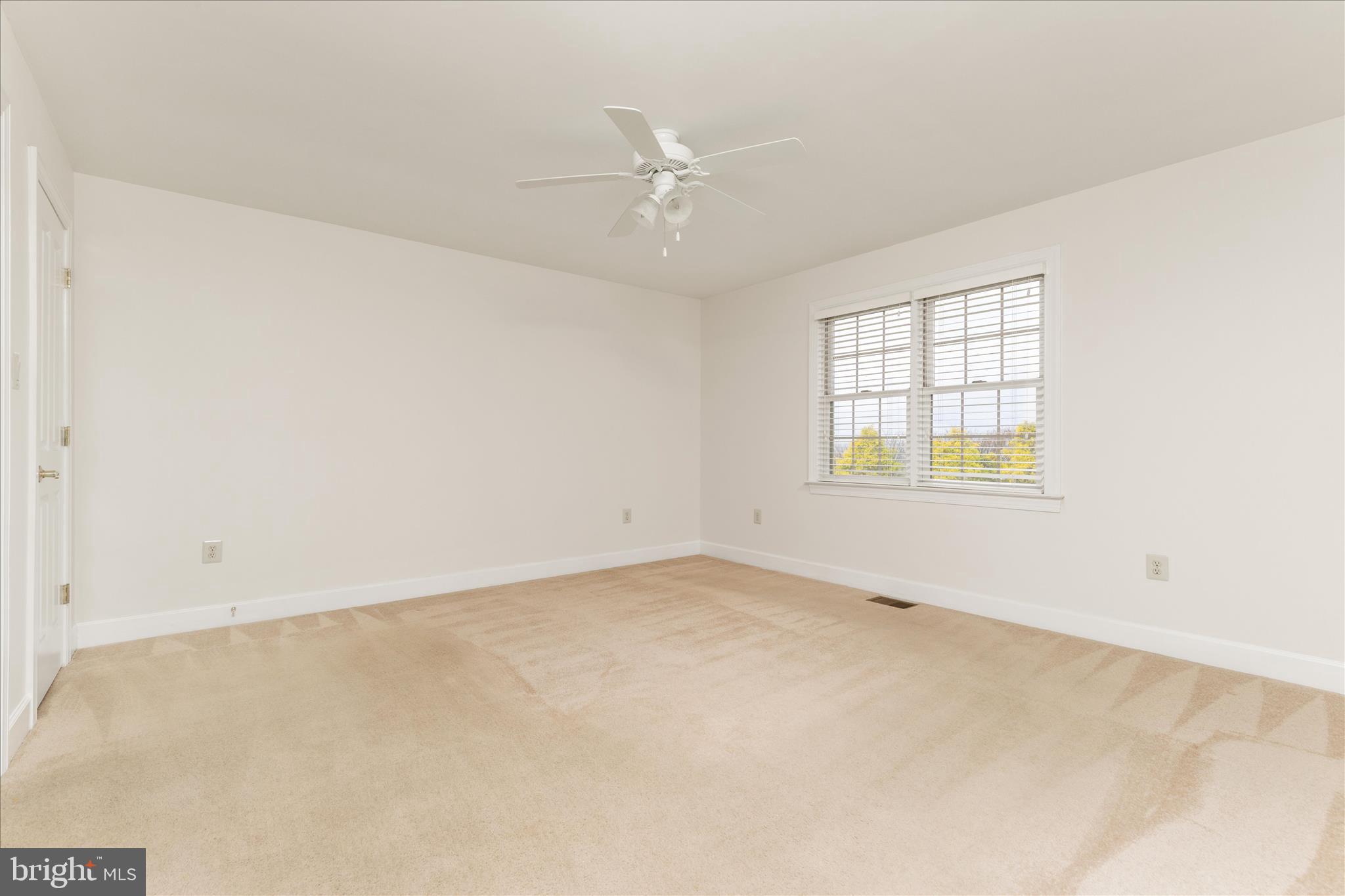 STONY POINTE - Residential