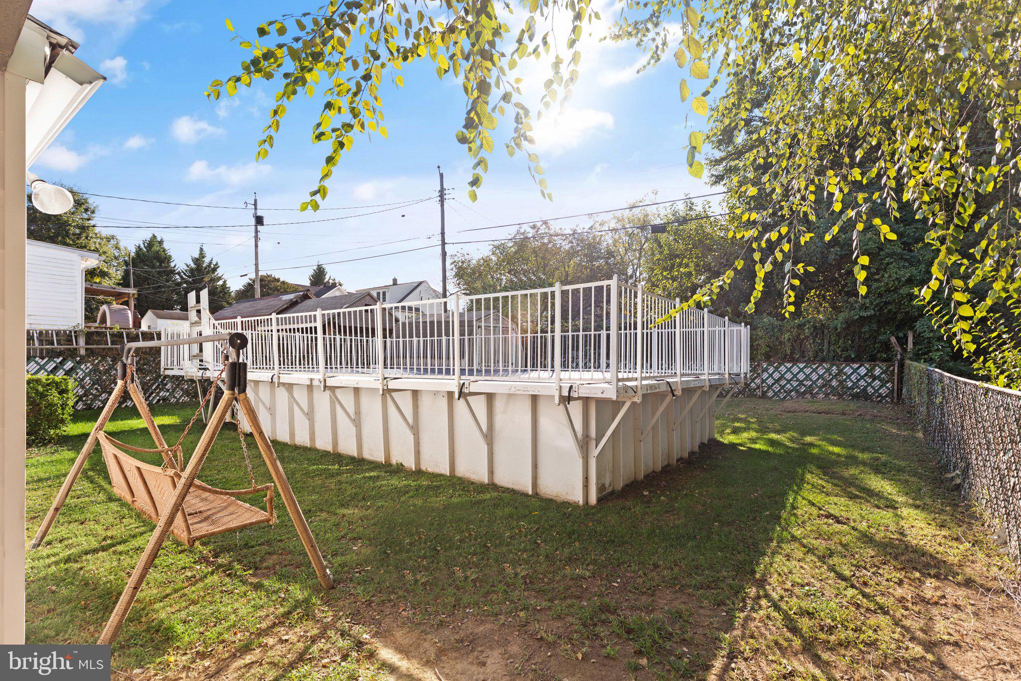 ELMWOOD - Residential