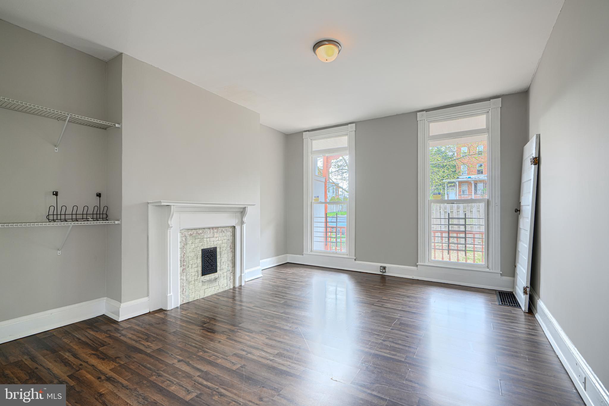 UPLANDS - Residential