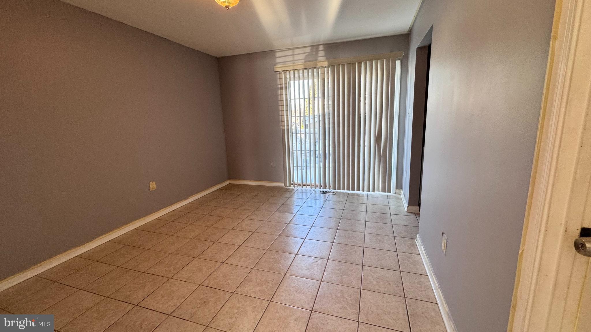 BRISTOE STATION - Residential Lease