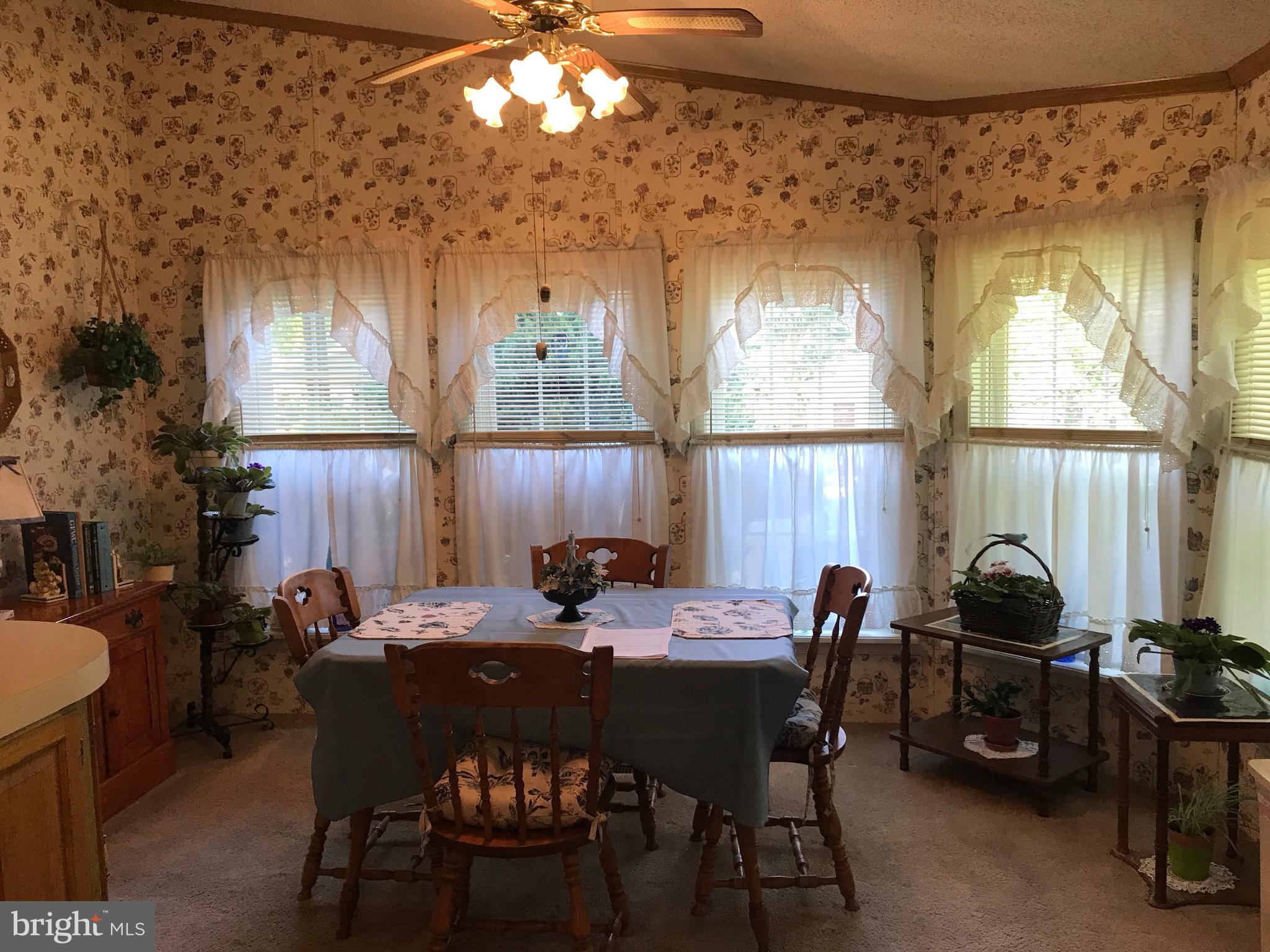 HIDDEN SPRINGS - Residential