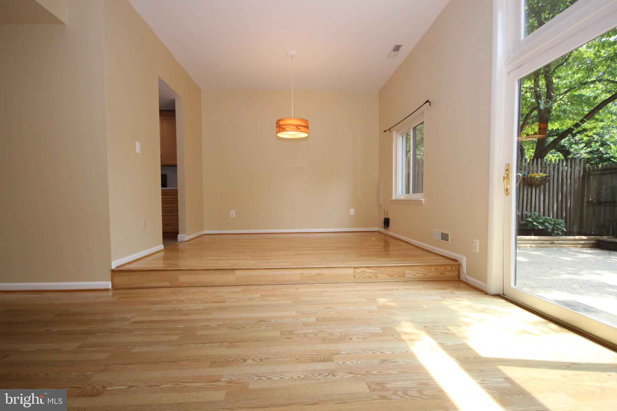 THOMAS CHOICE - Residential