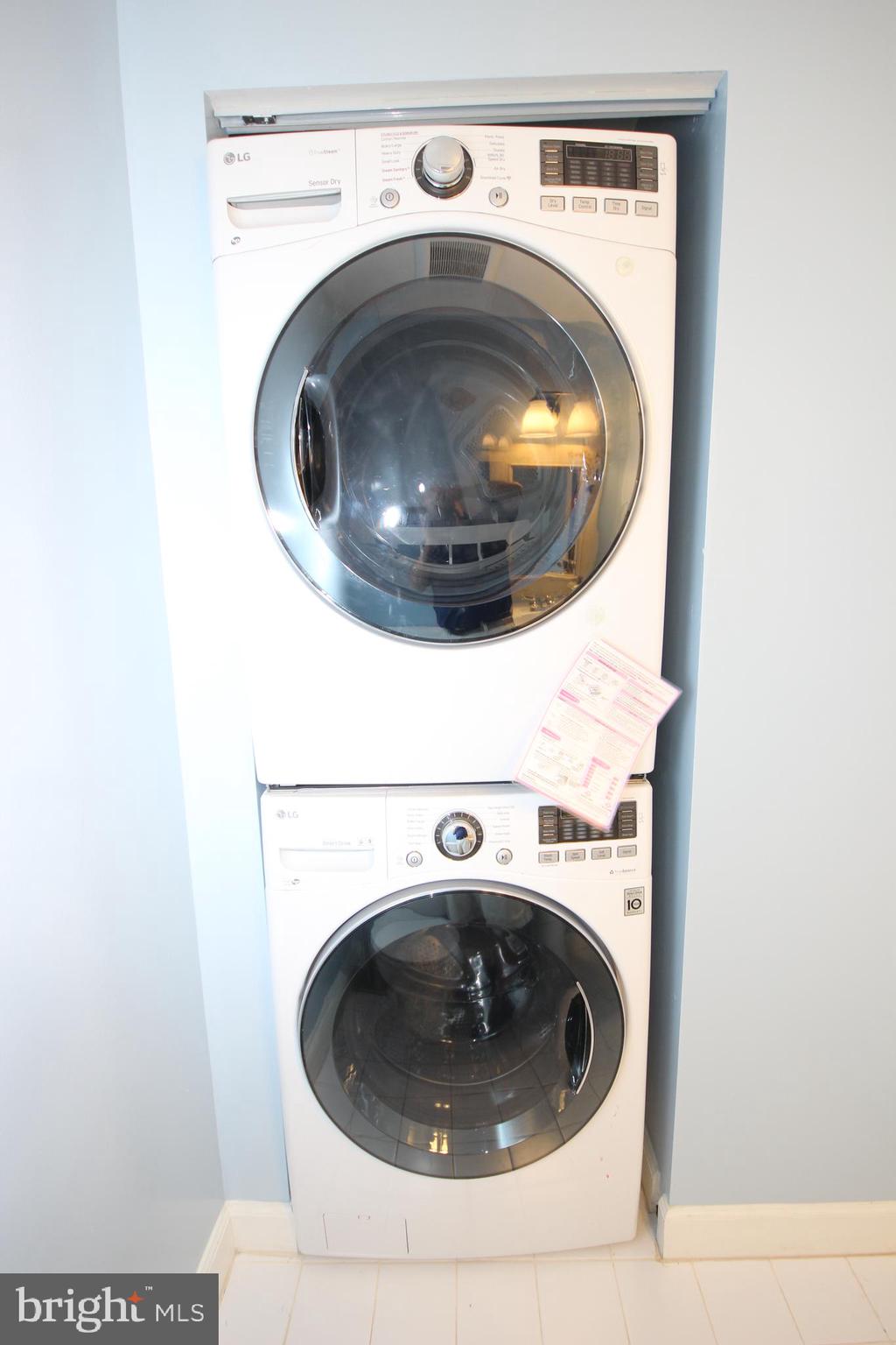 THOMAS CHOICE - Residential