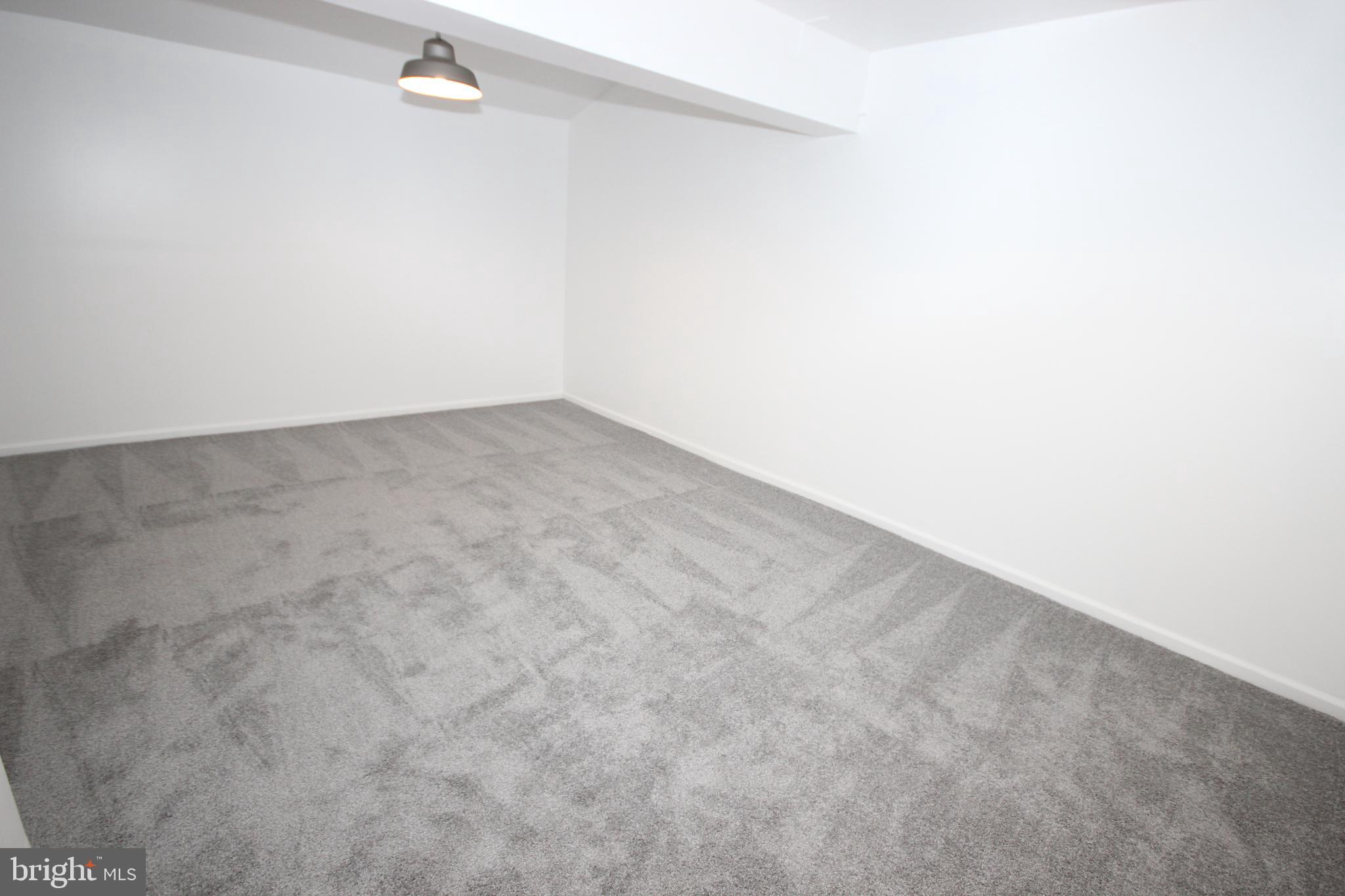 THOMAS CHOICE - Residential