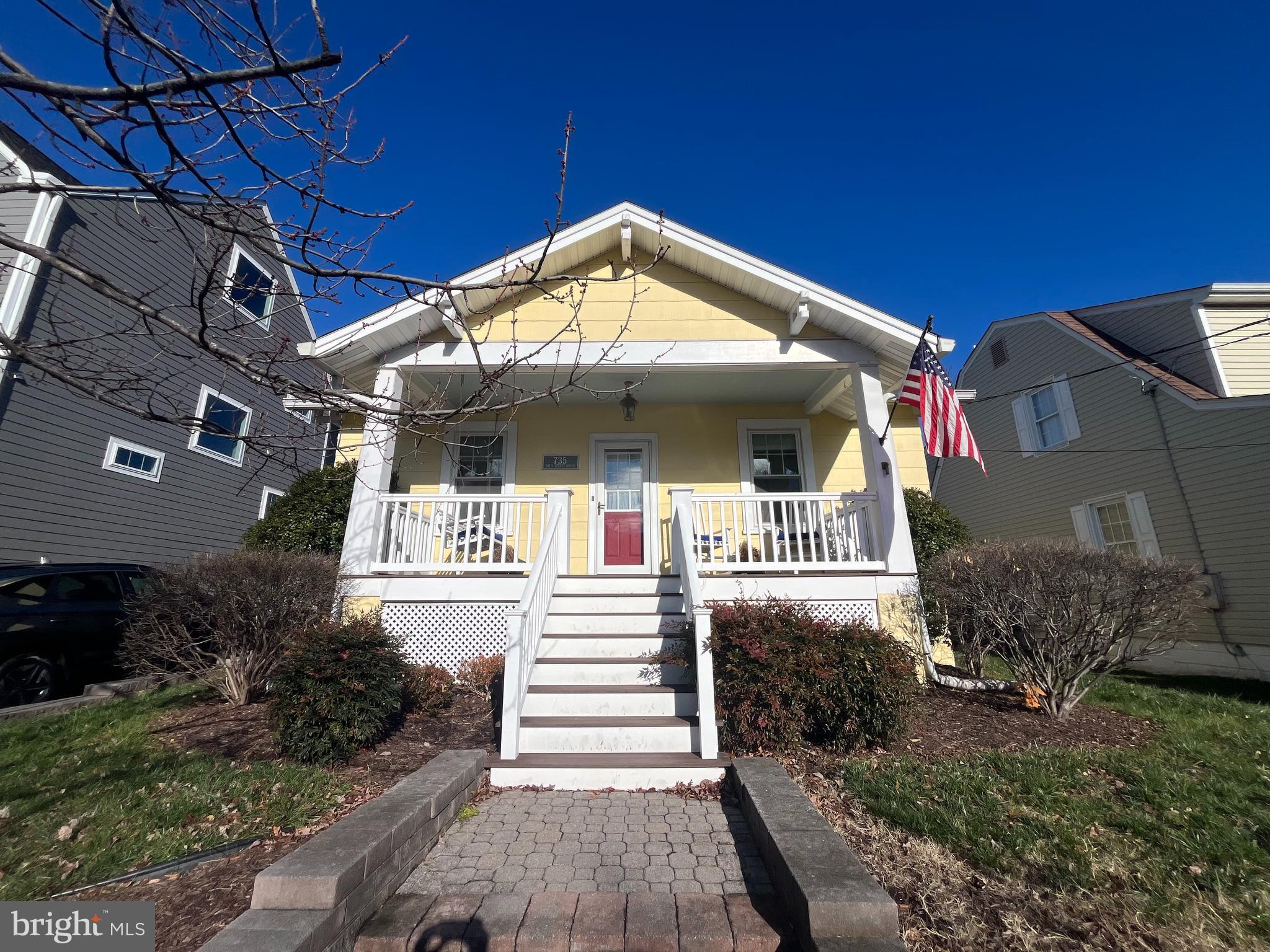 ADDISON HEIGHTS - Residential