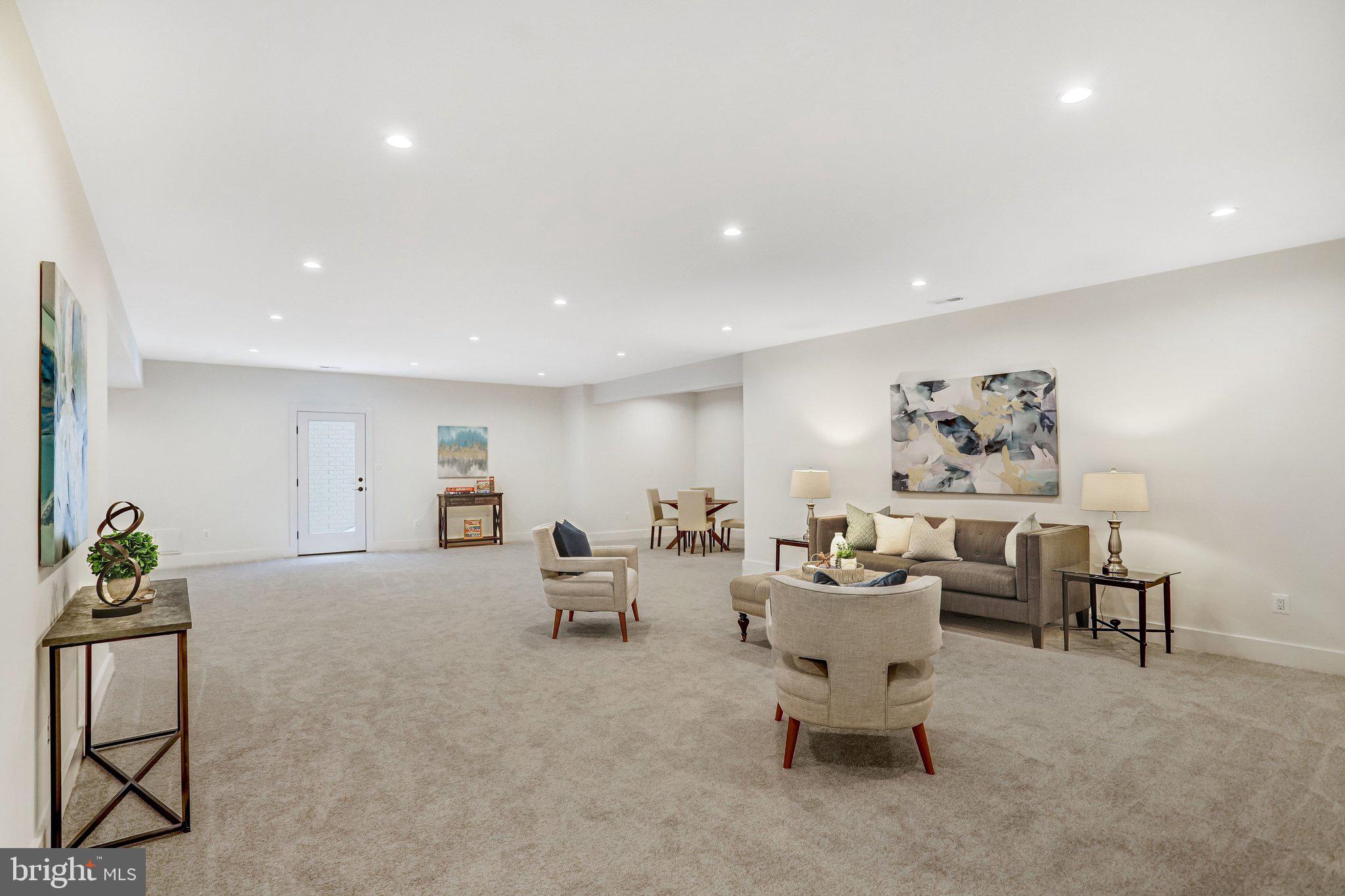 DUNN LORING WOODS - Residential