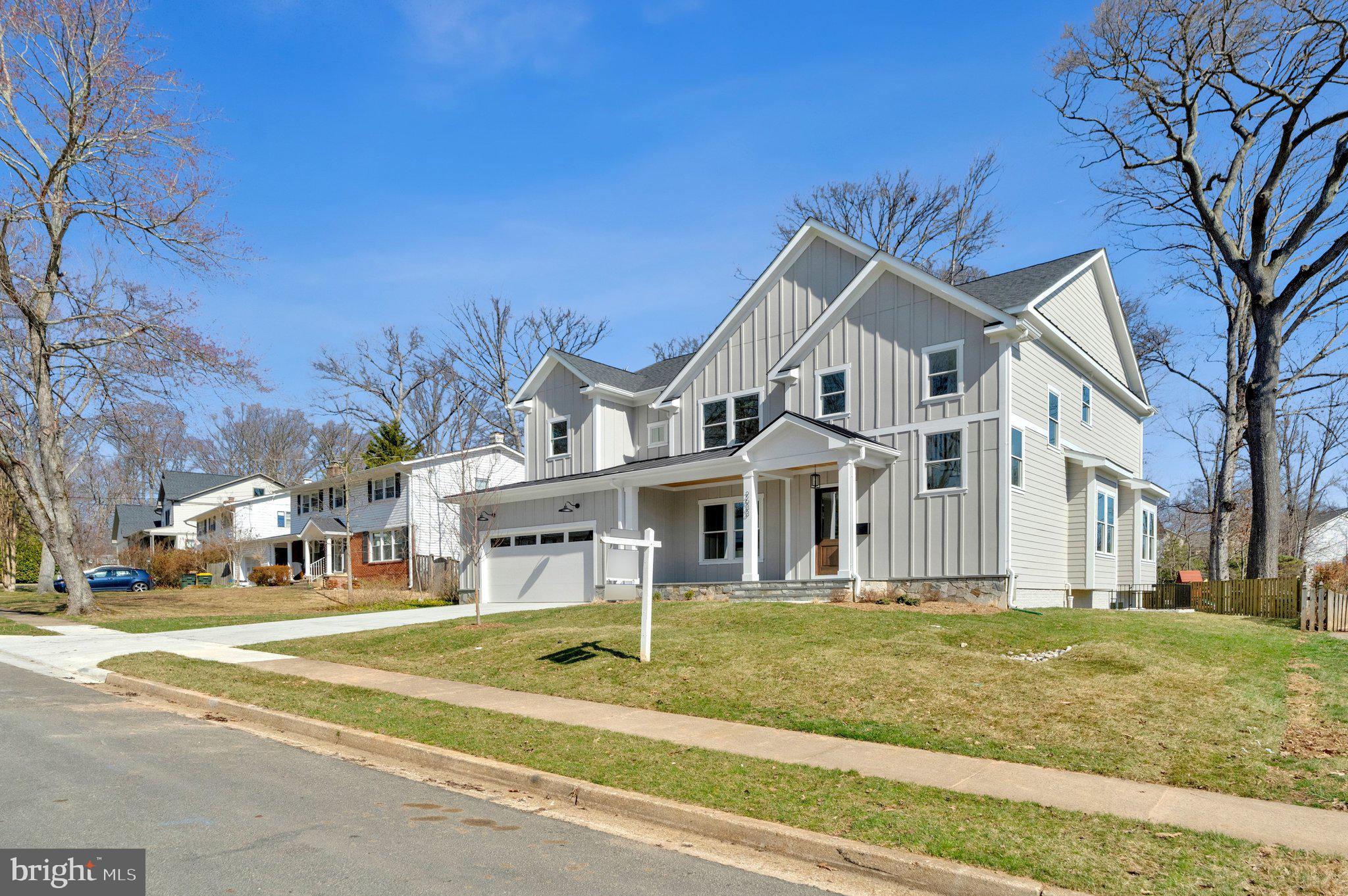 DUNN LORING WOODS - Residential
