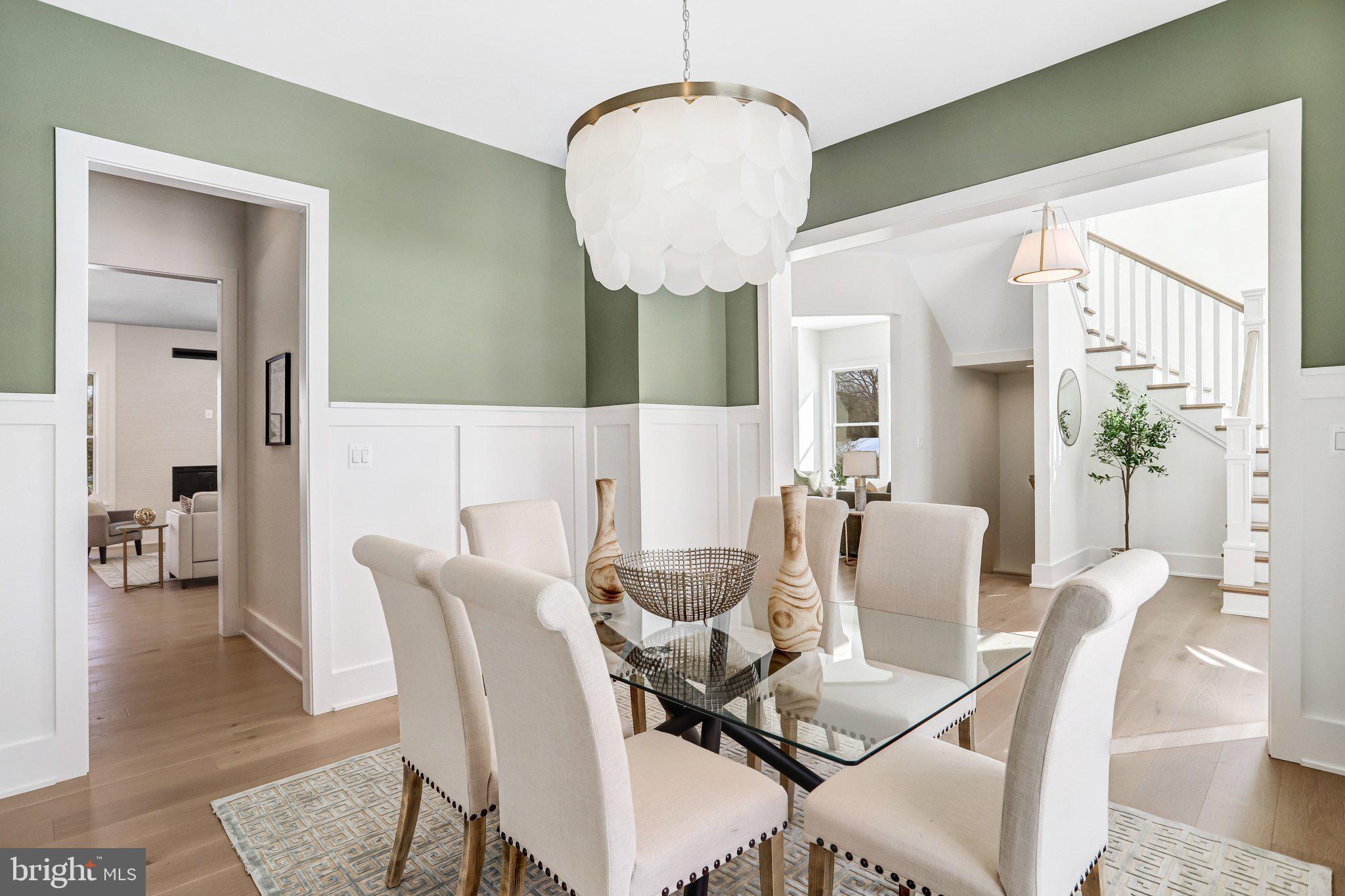 DUNN LORING WOODS - Residential