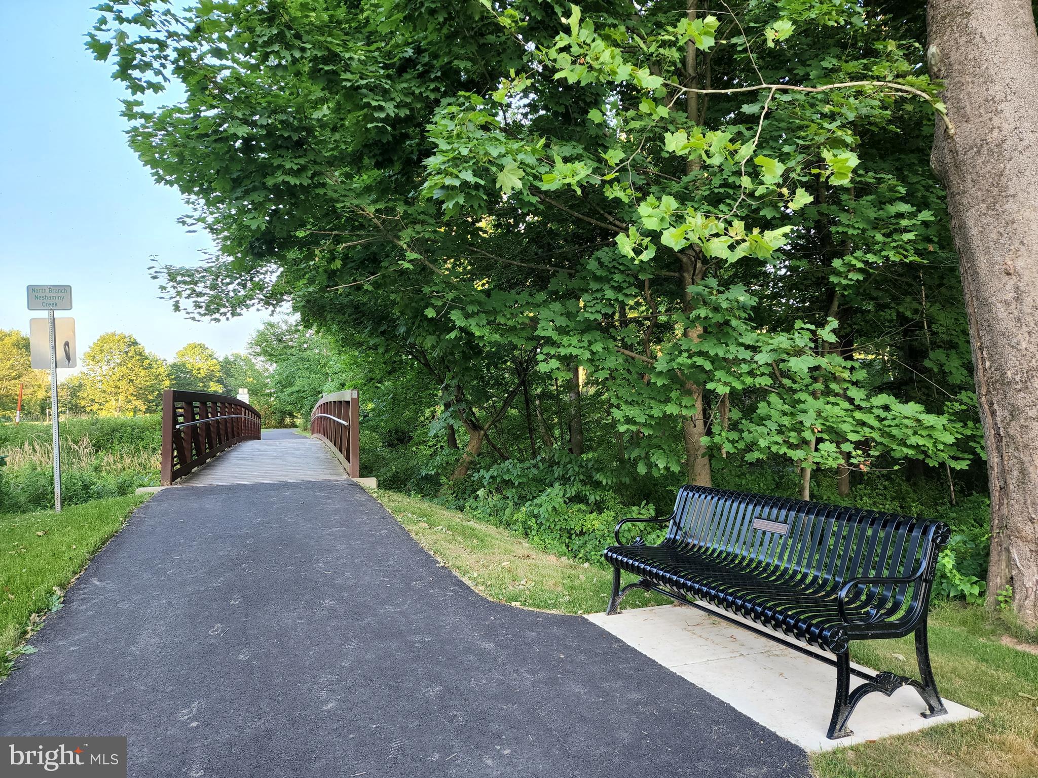 LINDENFIELD - Residential