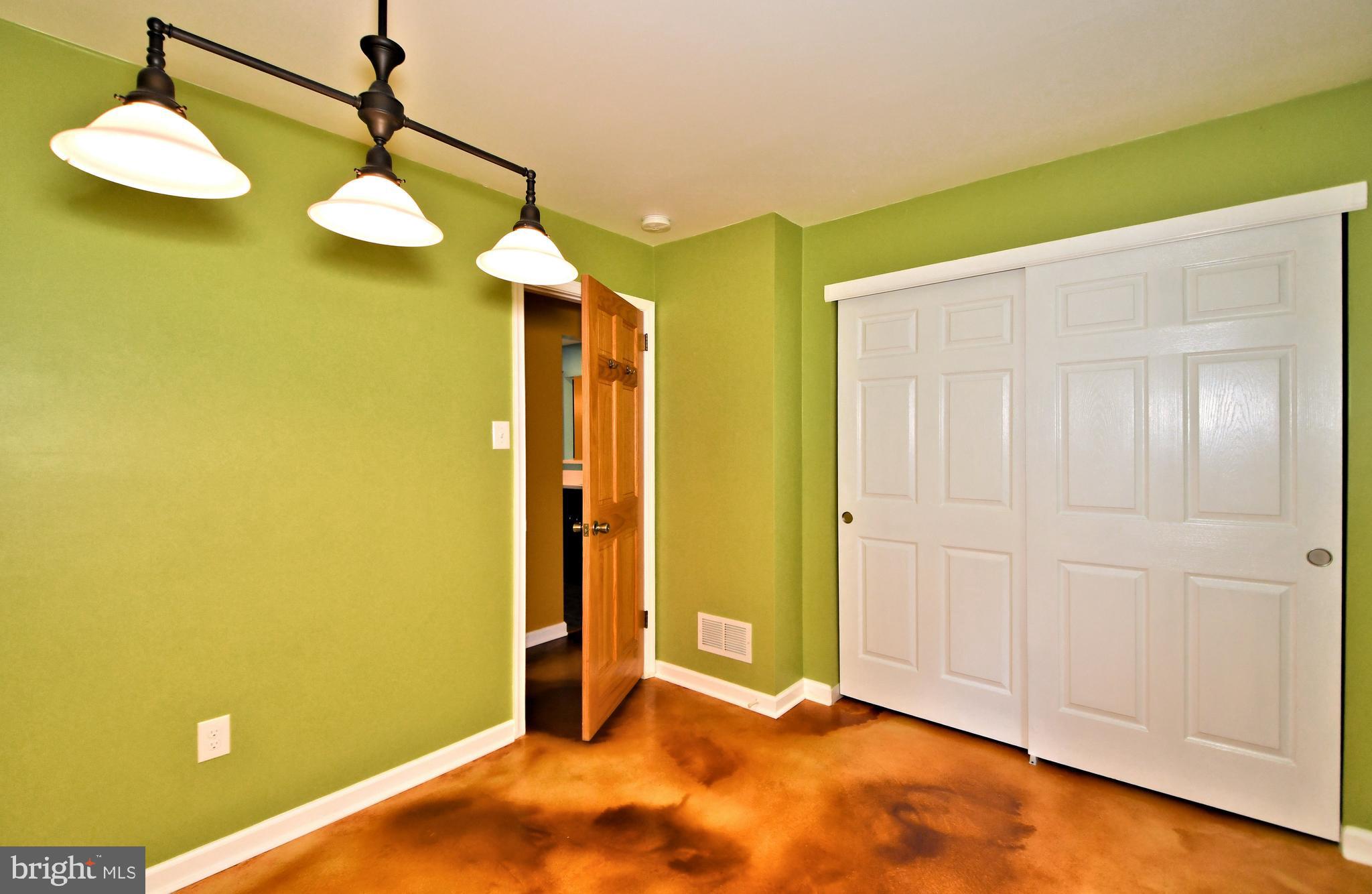 LINDENFIELD - Residential