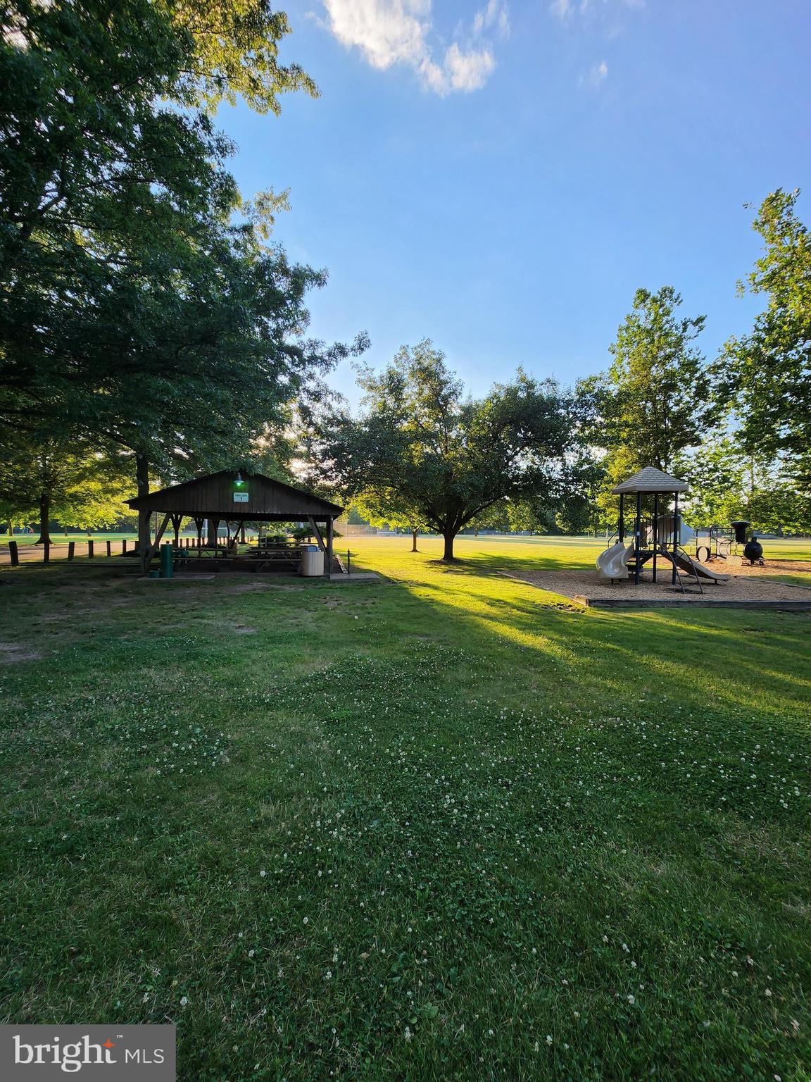 LINDENFIELD - Residential