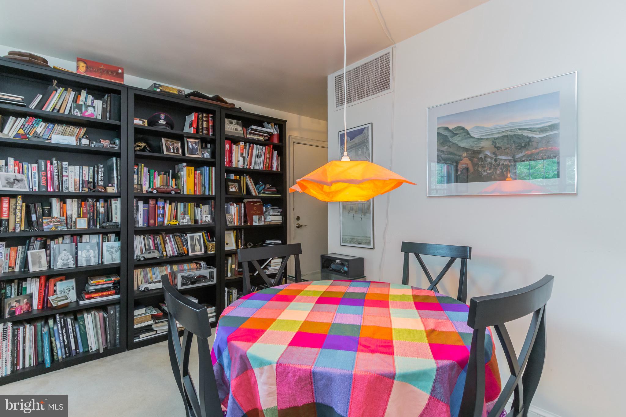 PALISADE GARDENS - Residential