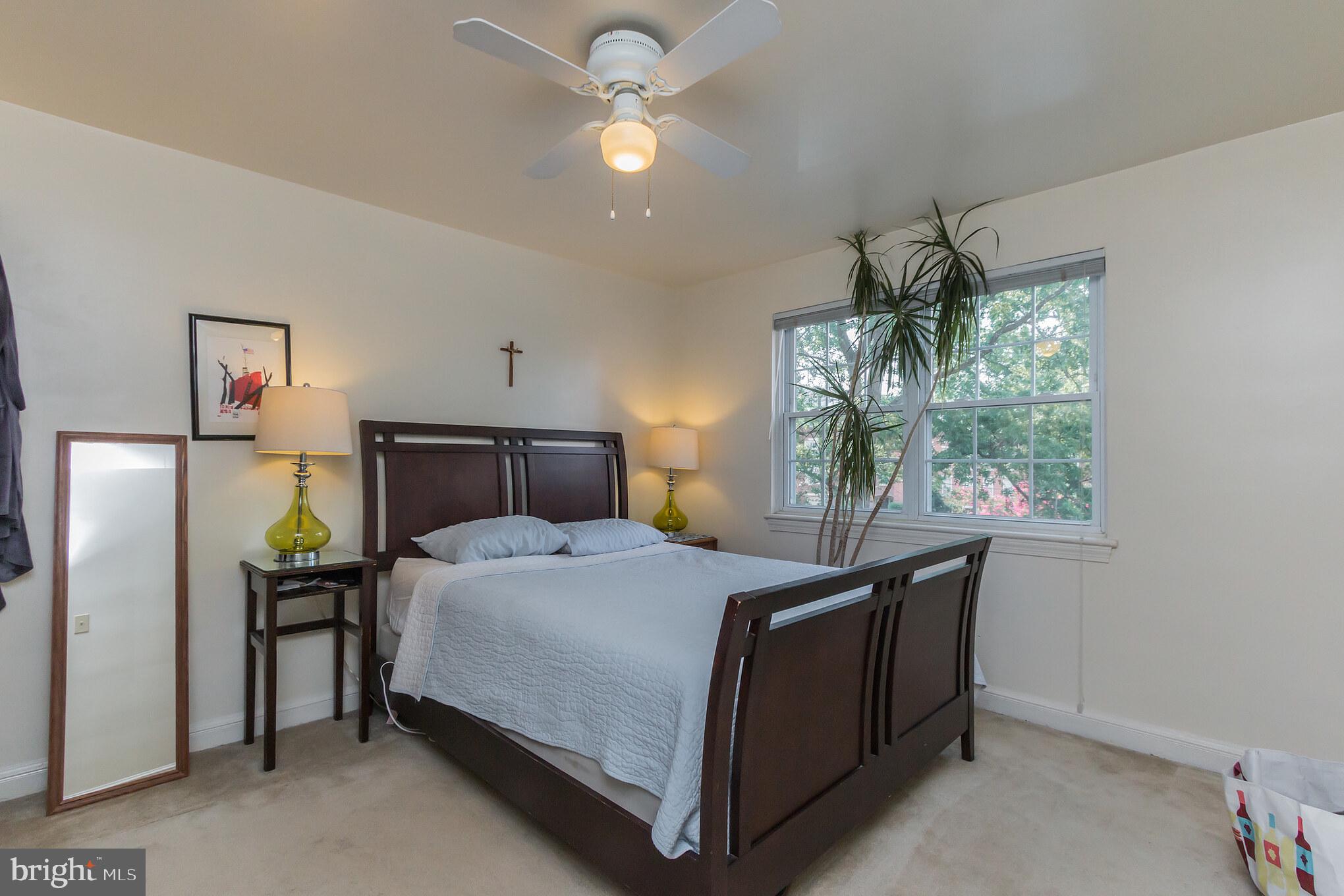 PALISADE GARDENS - Residential